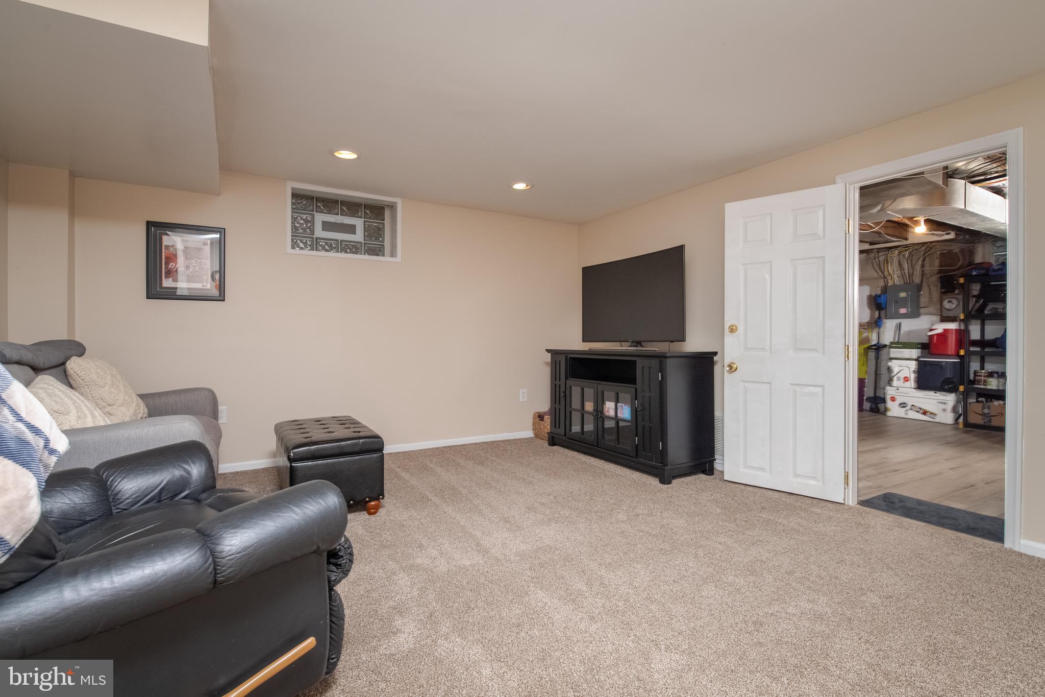 RODGERS FORGE - Residential