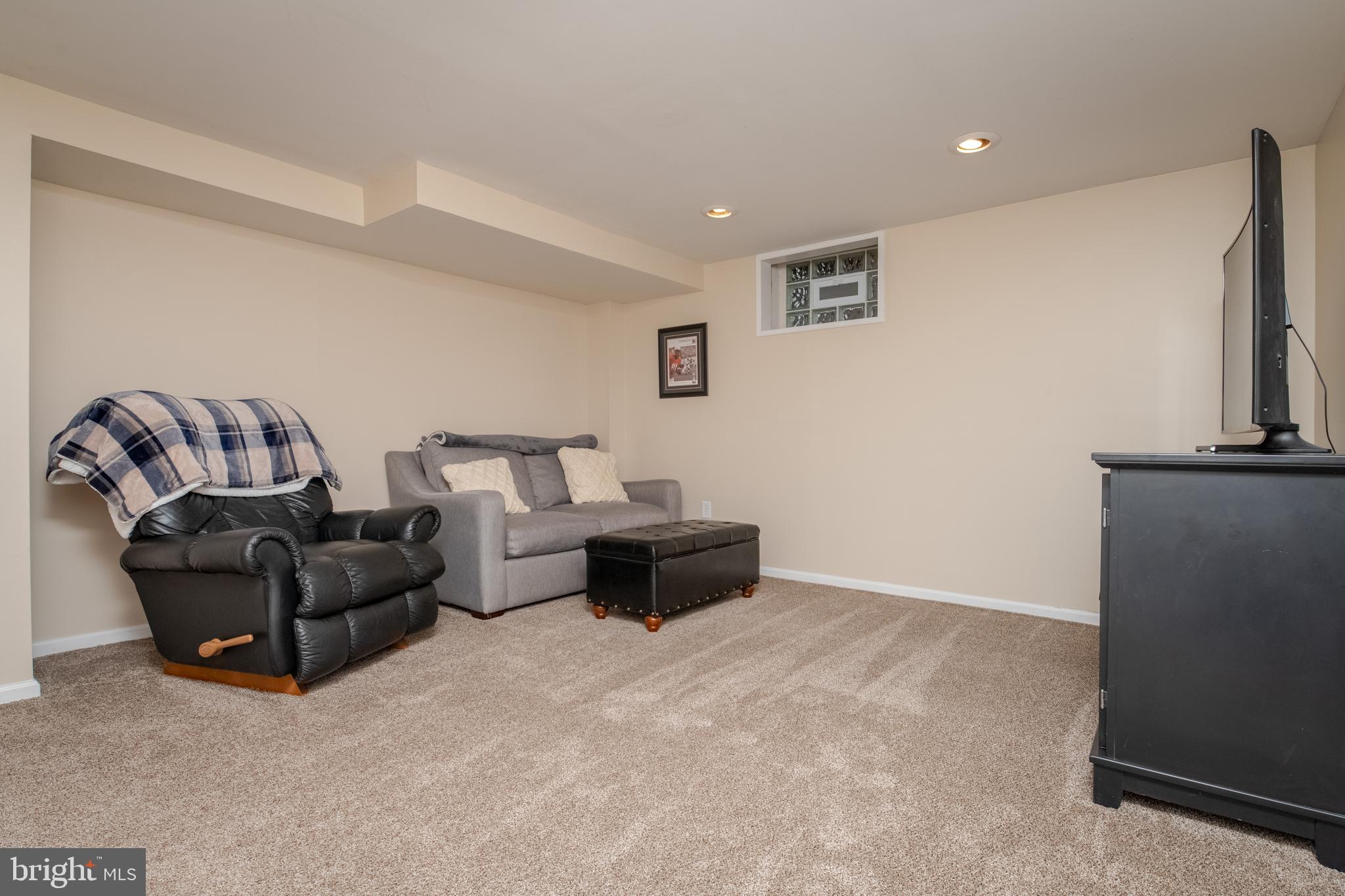 RODGERS FORGE - Residential