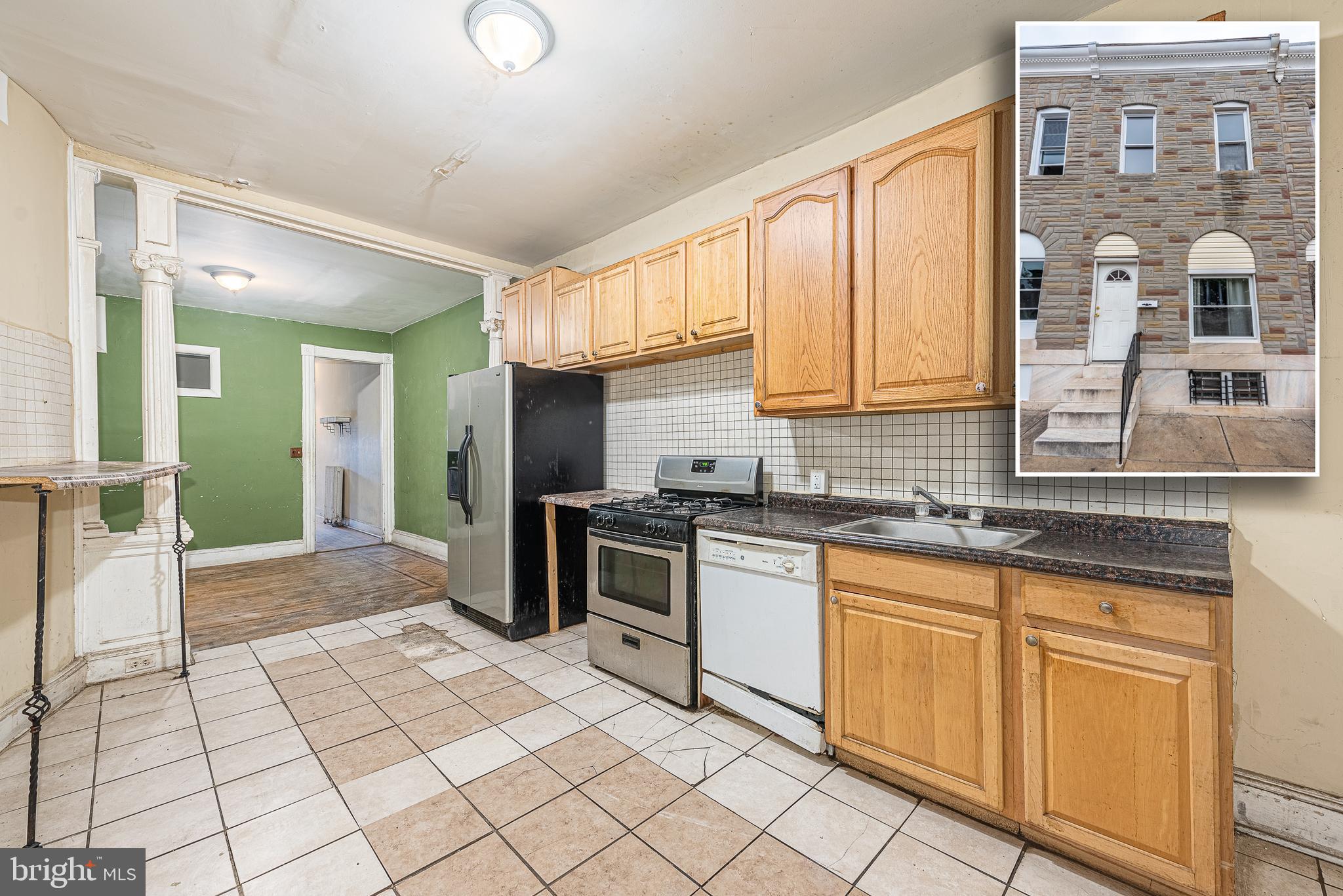 BROADWAY EAST - Residential