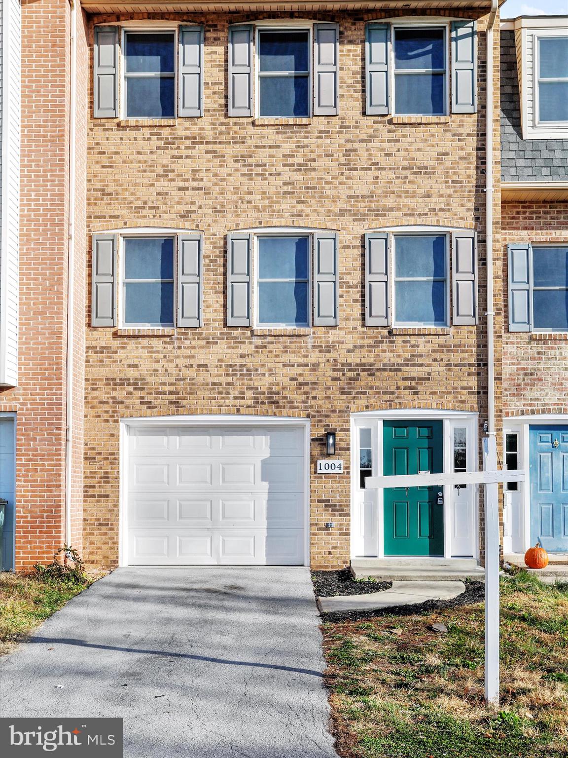 NORTH HAGERSTOWN - Residential