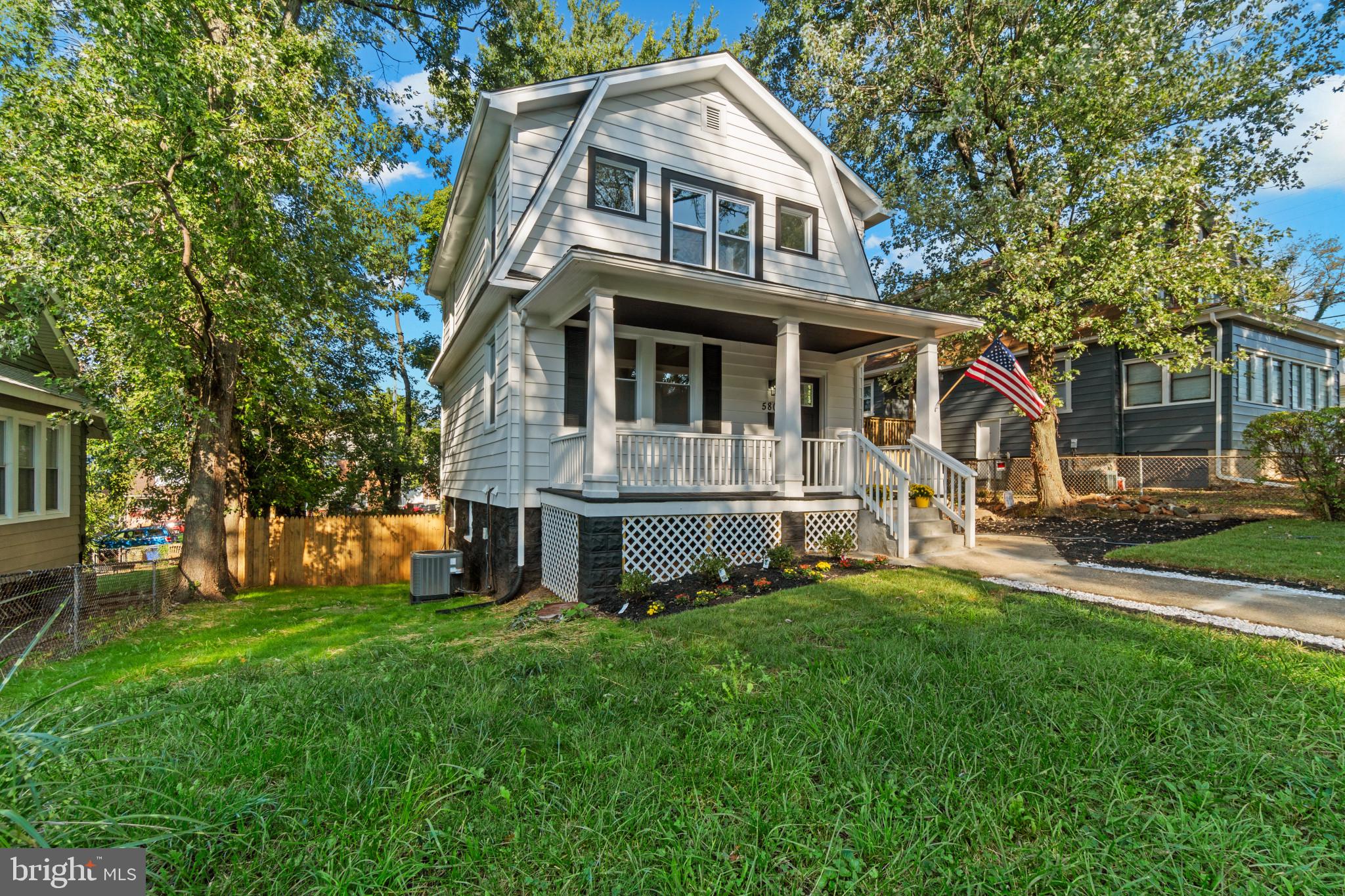 GLEN OAKS - Residential