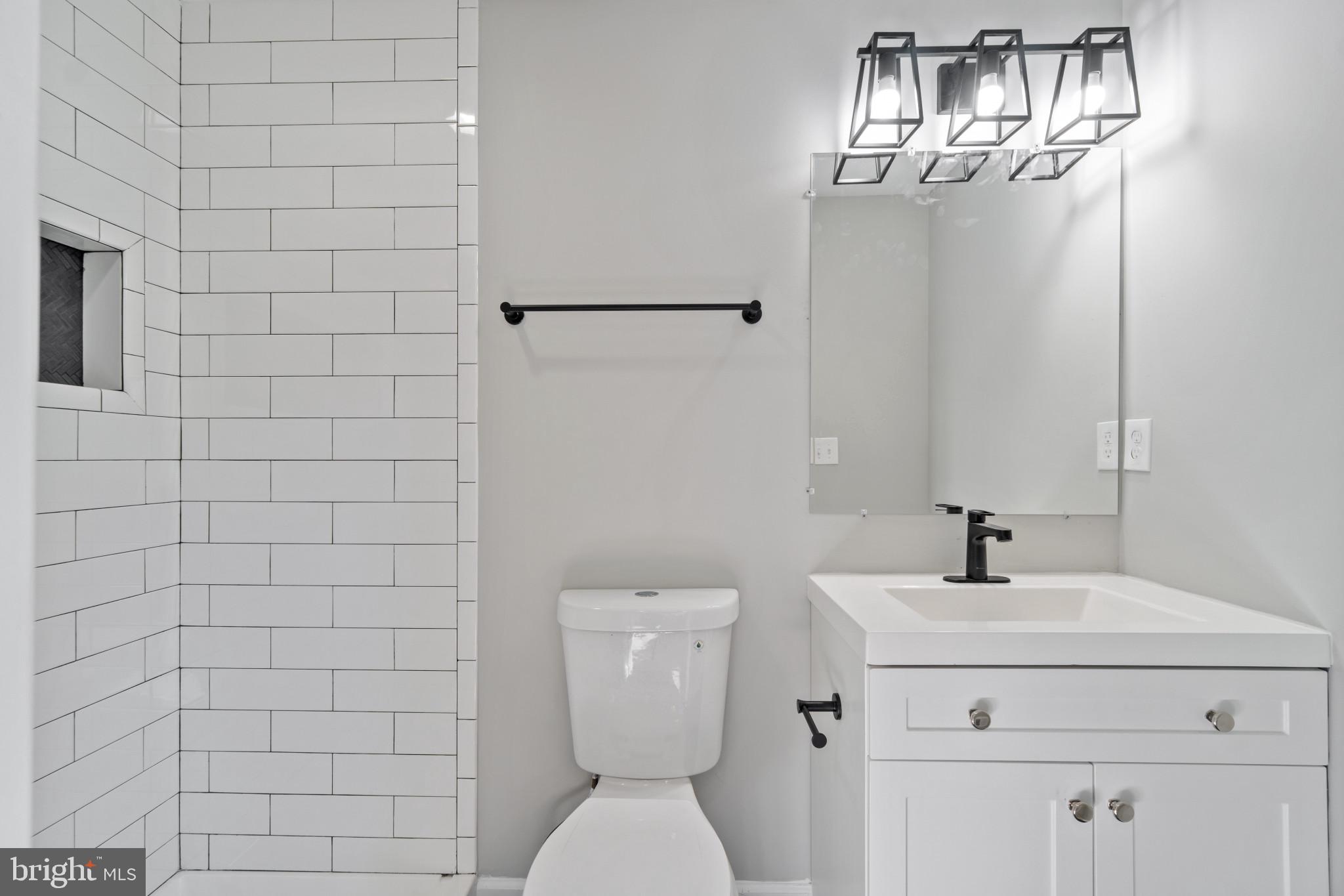 GLEN OAKS - Residential