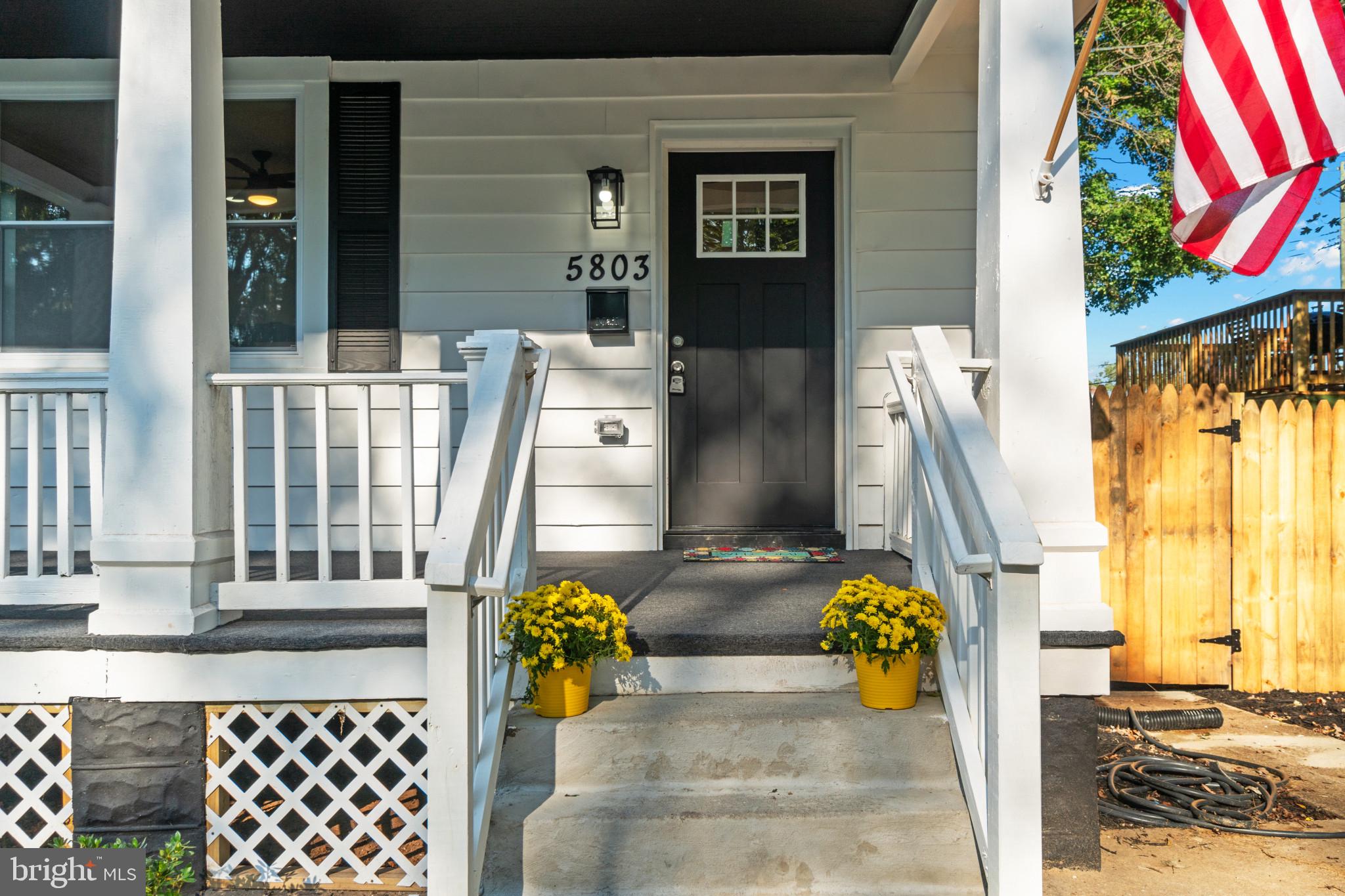 GLEN OAKS - Residential