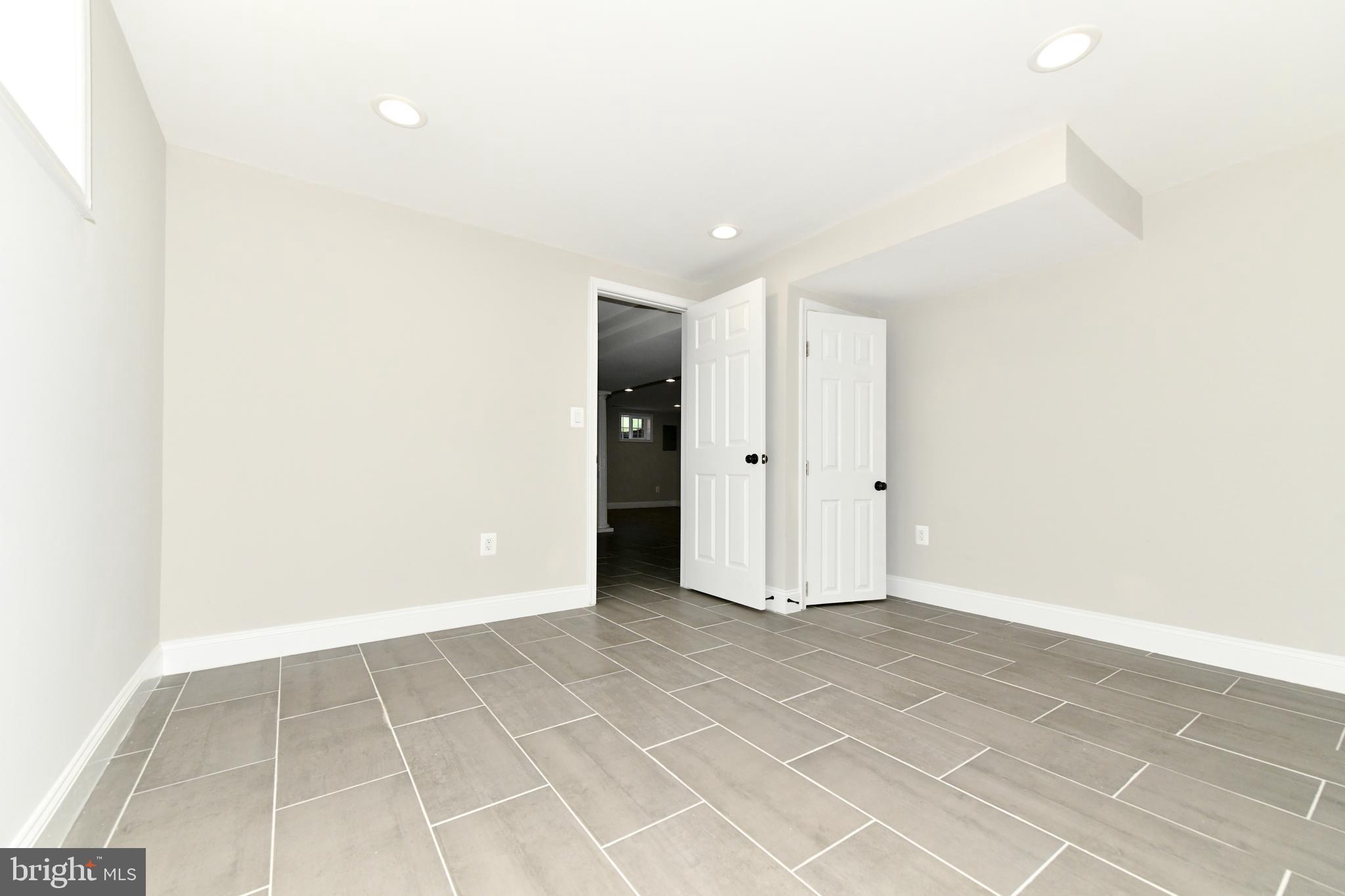 HILLCREST HEIGHTS - Residential