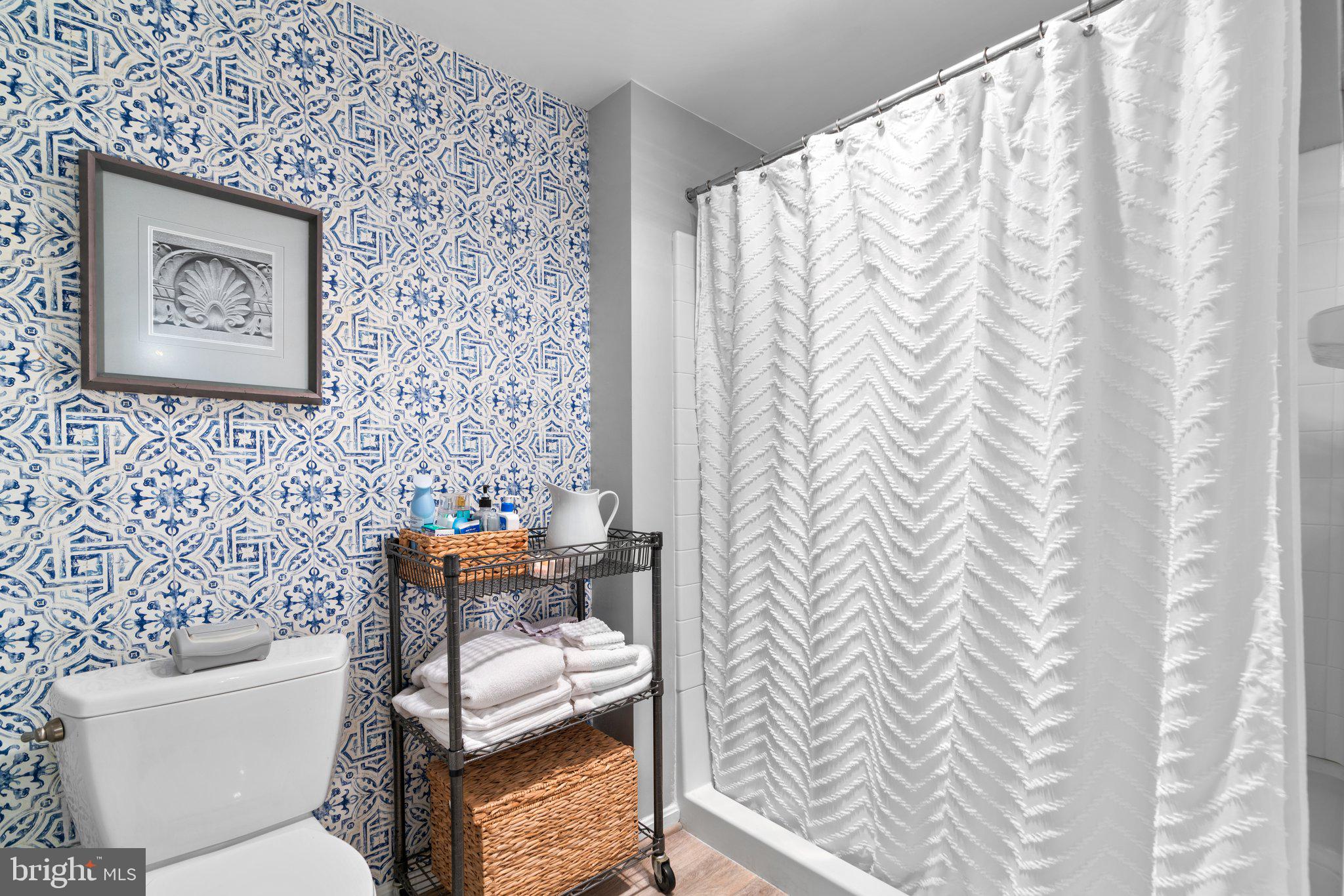 VANTAGE POINT WEST AT LW - Residential