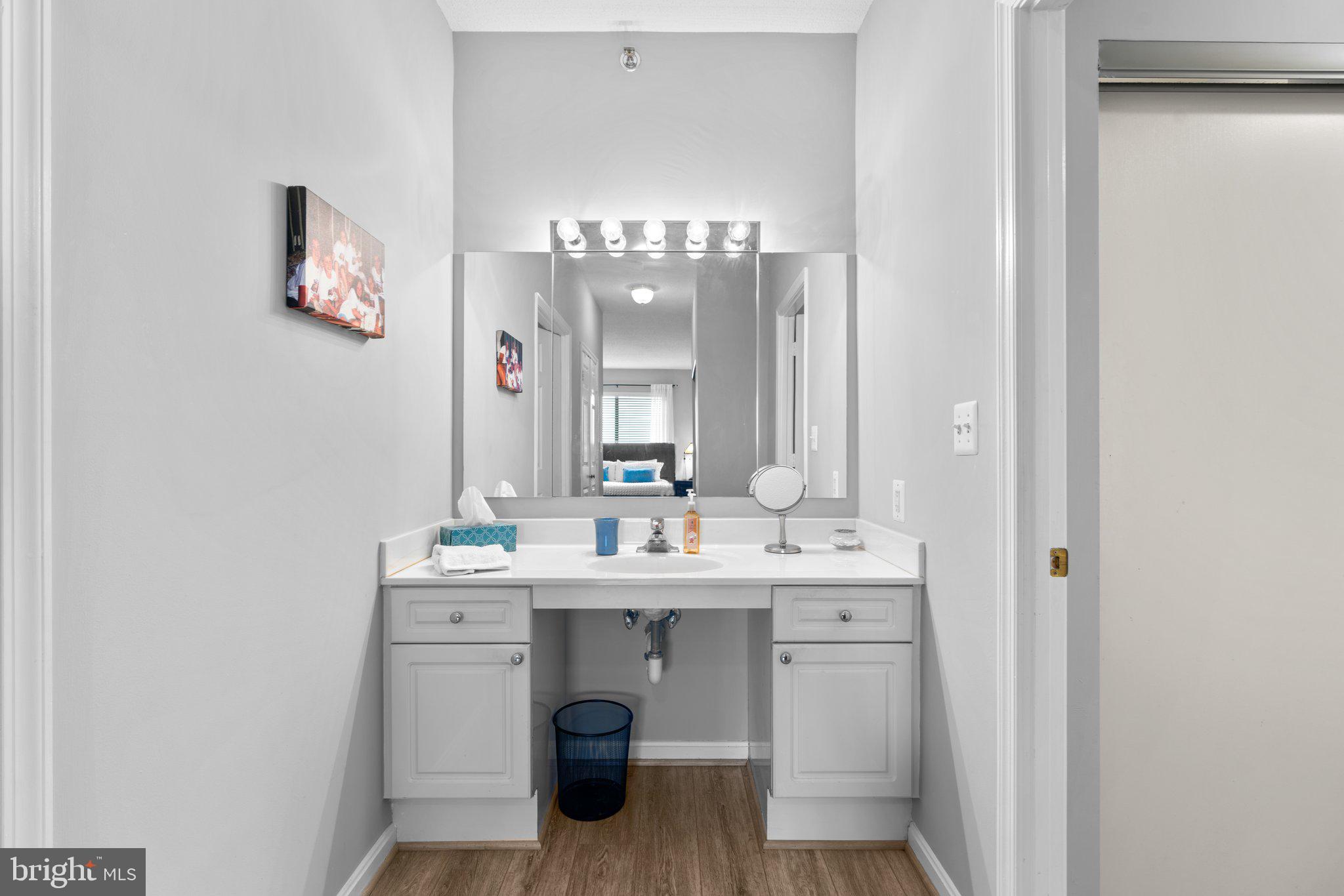 VANTAGE POINT WEST AT LW - Residential