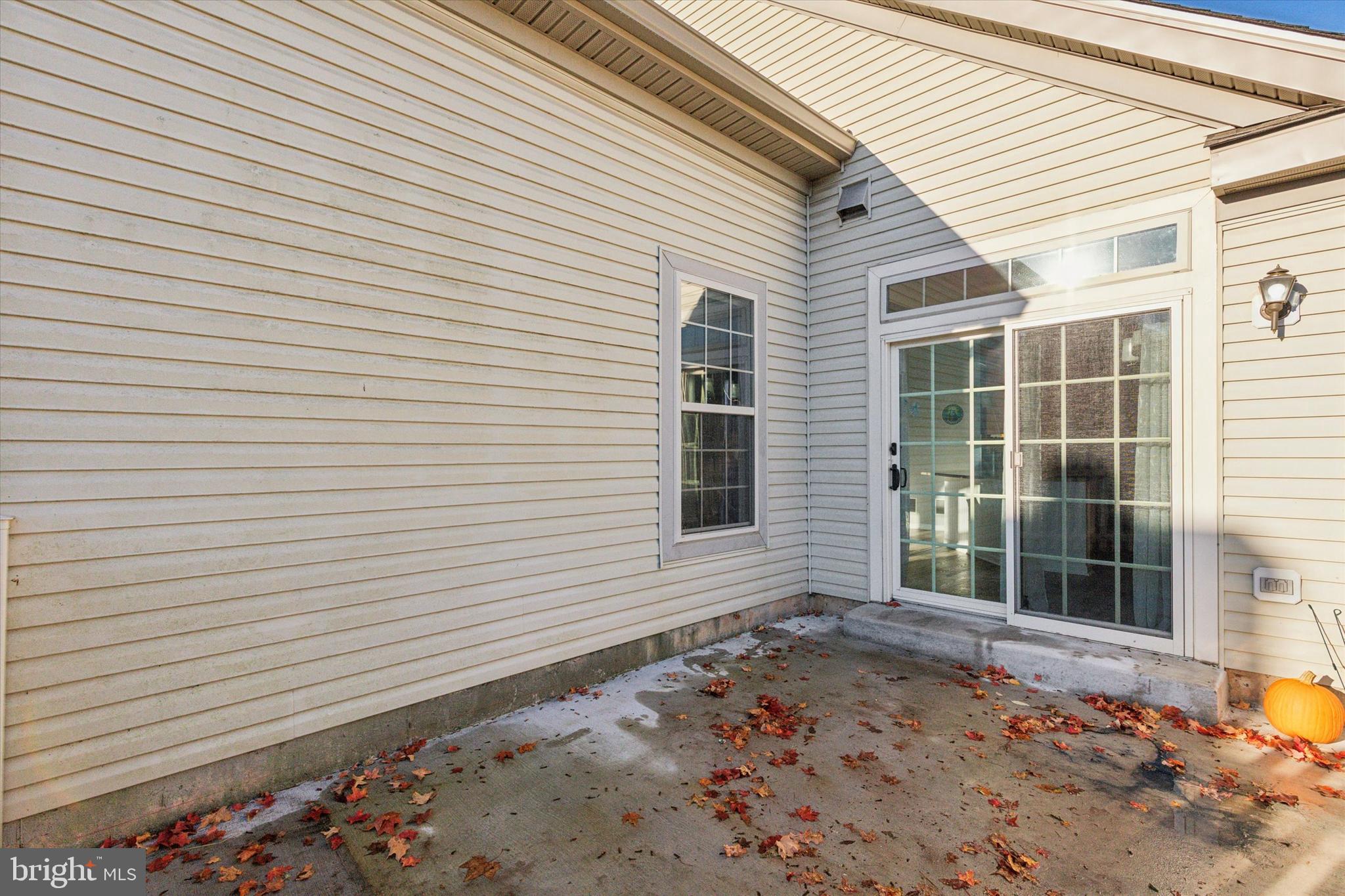 LEGACY OAKS - Residential