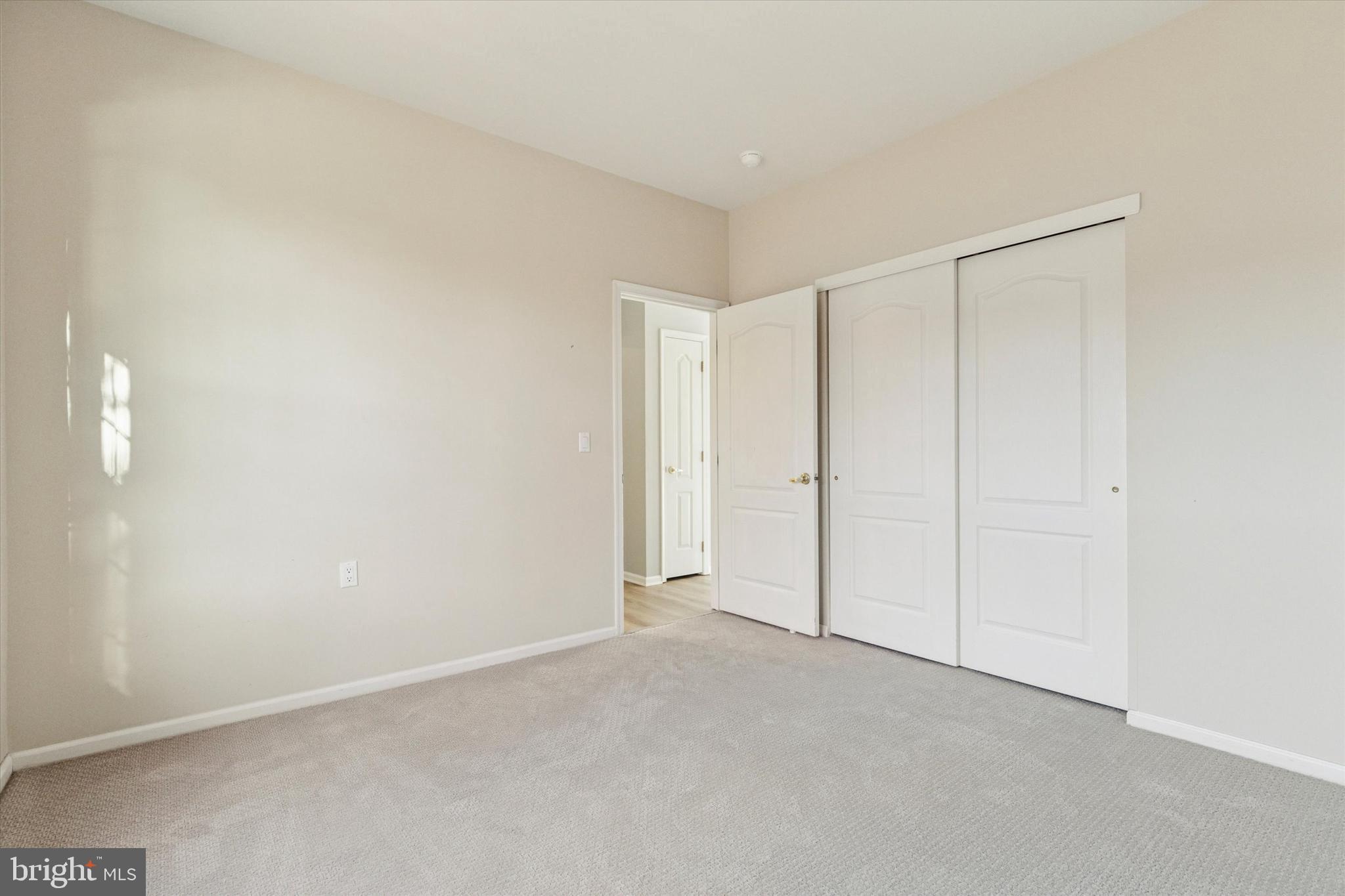 LEGACY OAKS - Residential