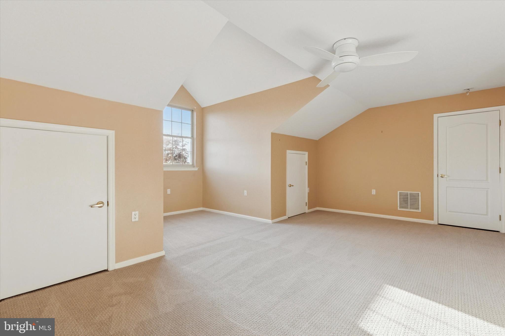 LEGACY OAKS - Residential