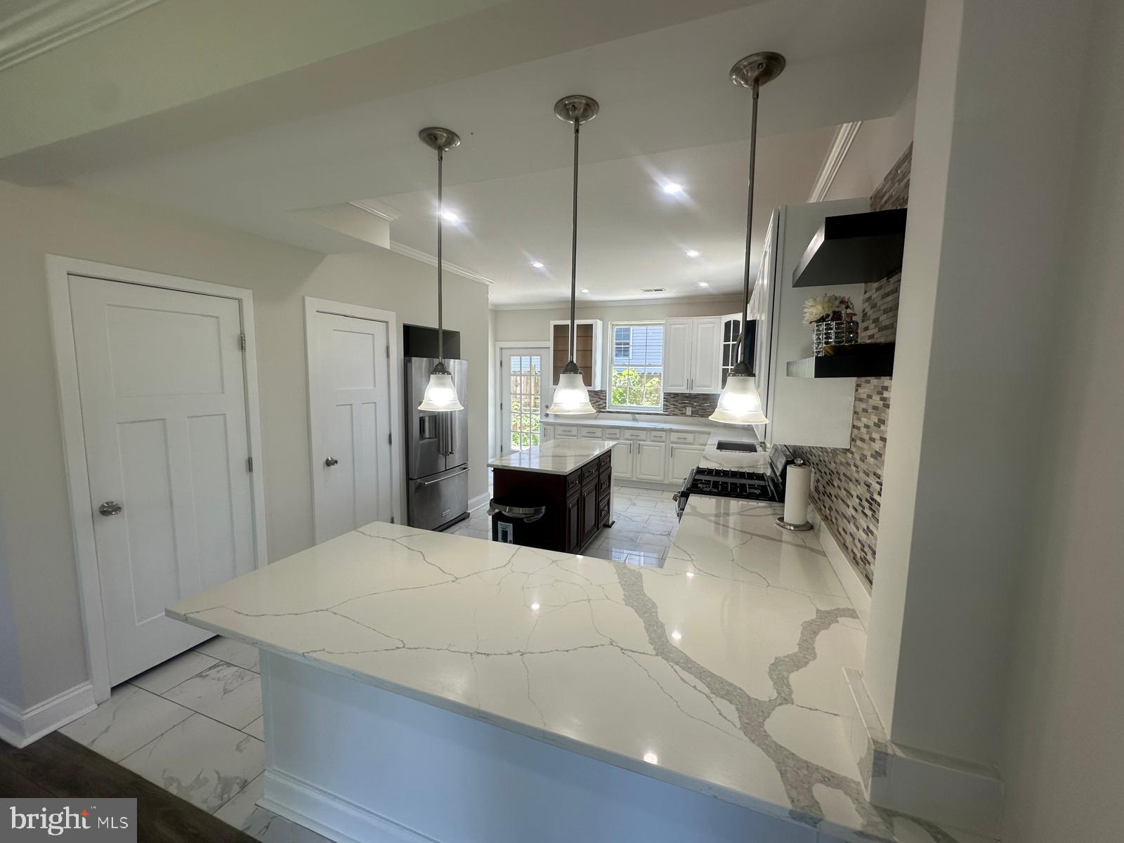 MANASSAS PARK - Residential