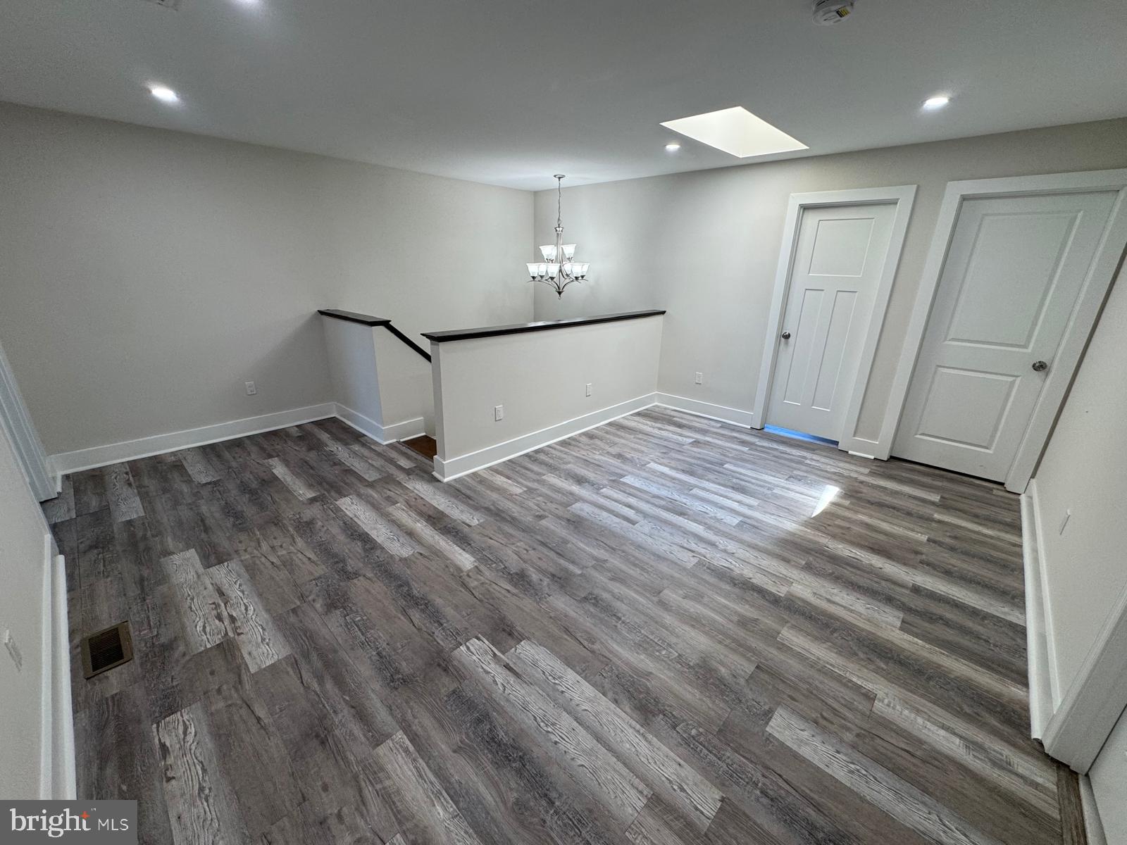 MANASSAS PARK - Residential