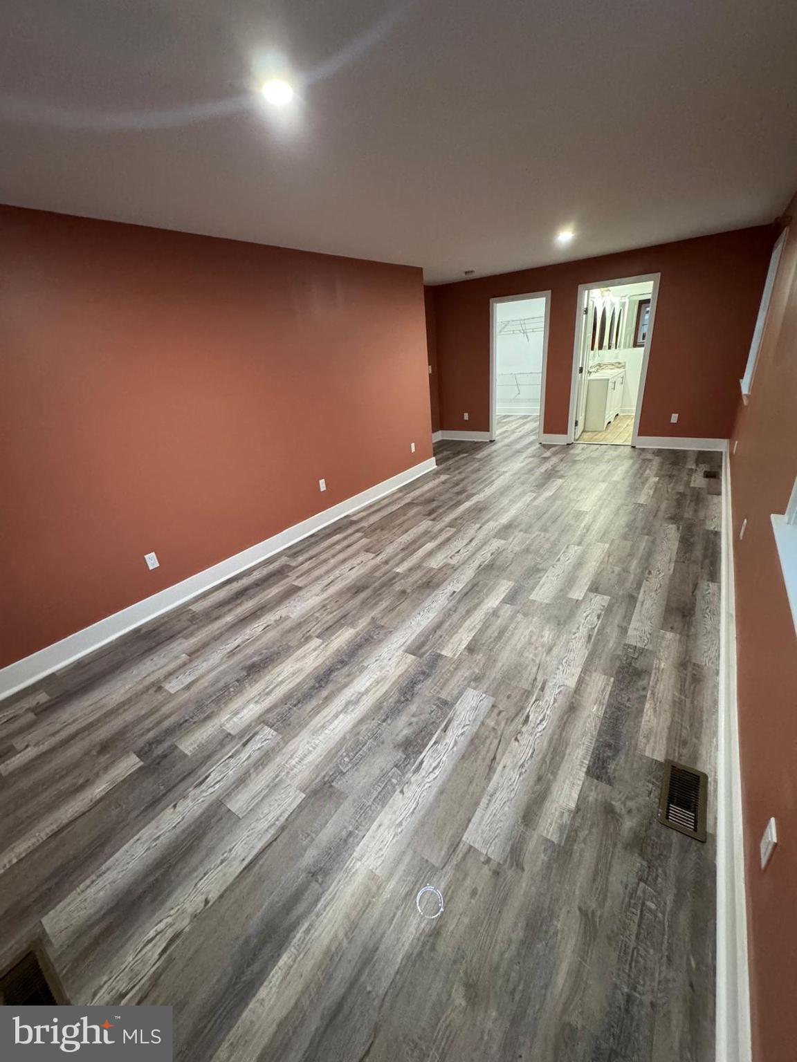 MANASSAS PARK - Residential