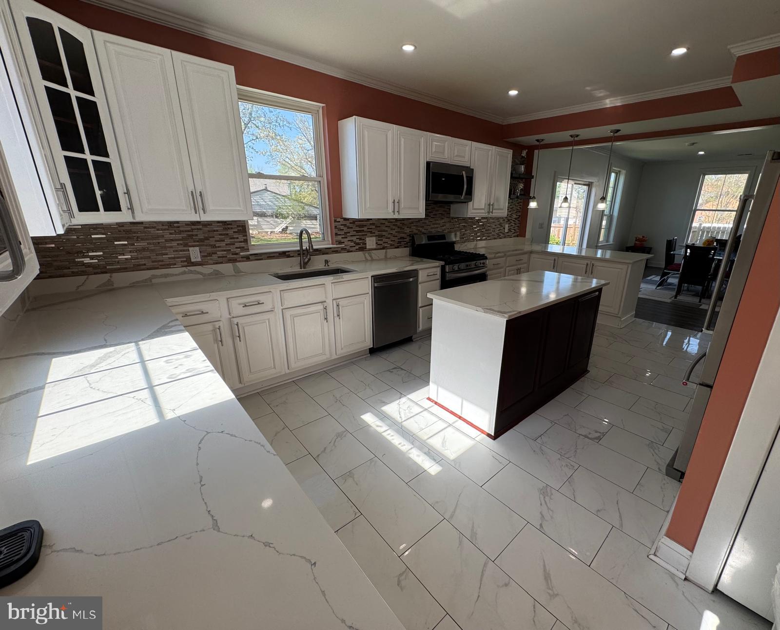 MANASSAS PARK - Residential