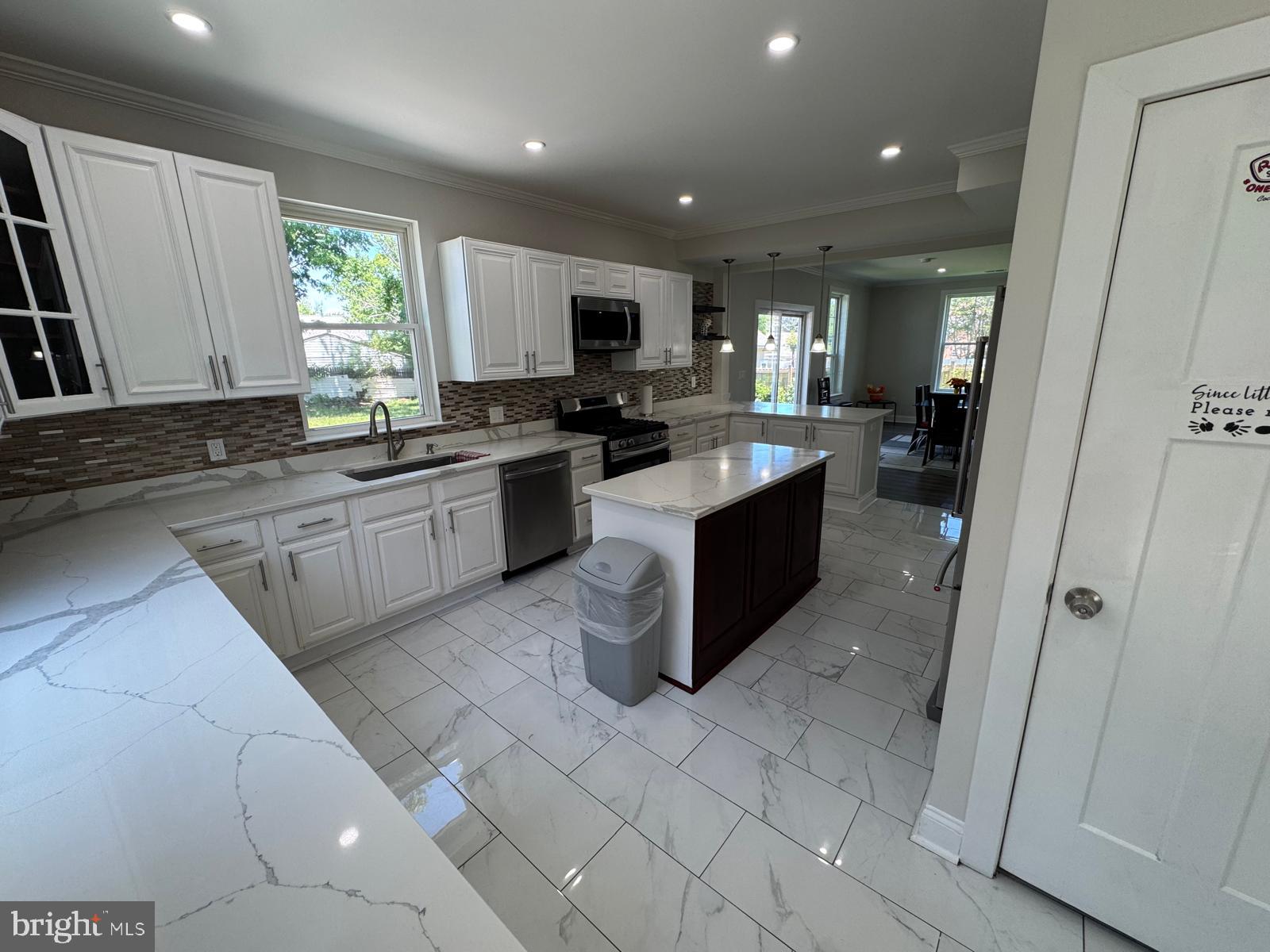 MANASSAS PARK - Residential