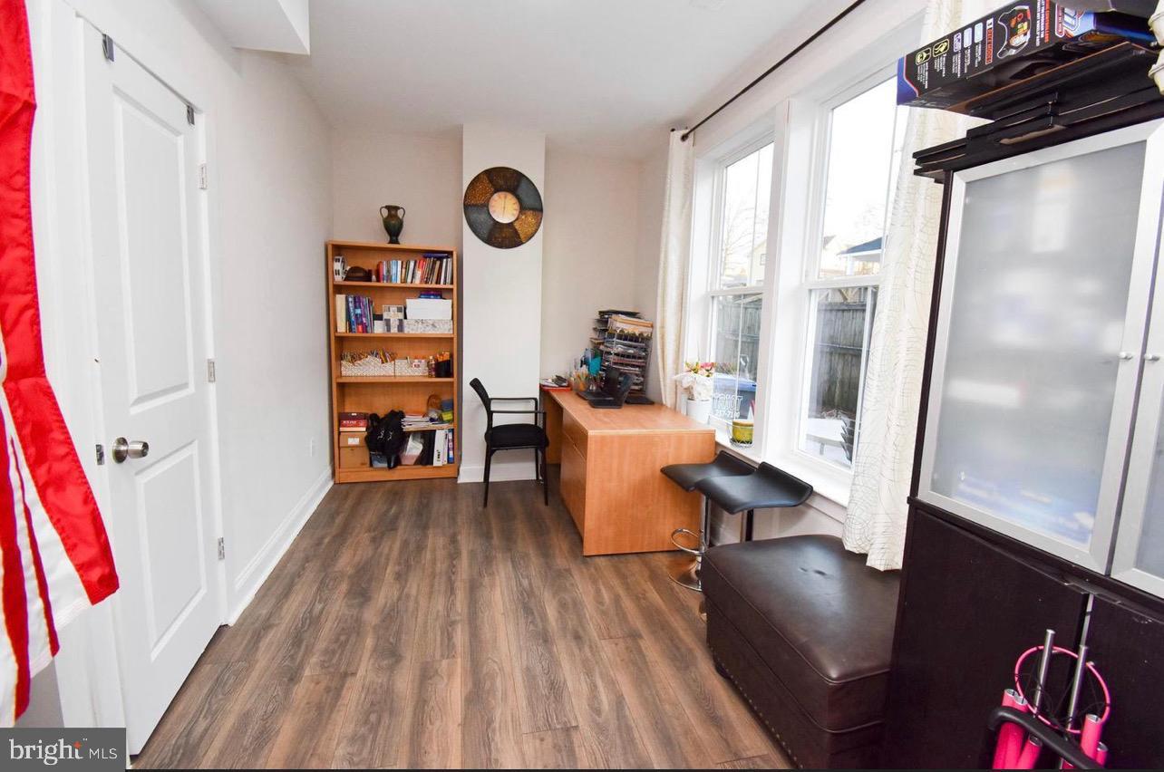 MANASSAS PARK - Residential