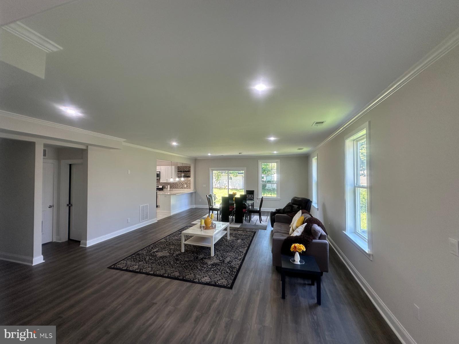 MANASSAS PARK - Residential