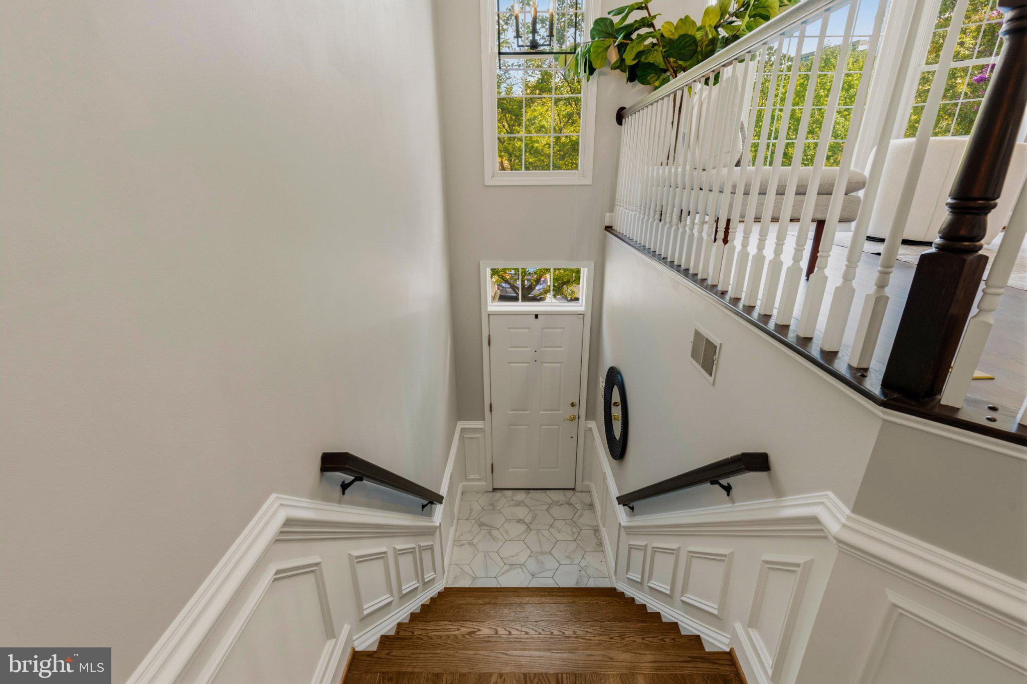 2536 GADSBY PLACE