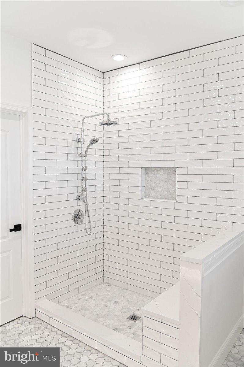 GLENRIDDLE - Residential