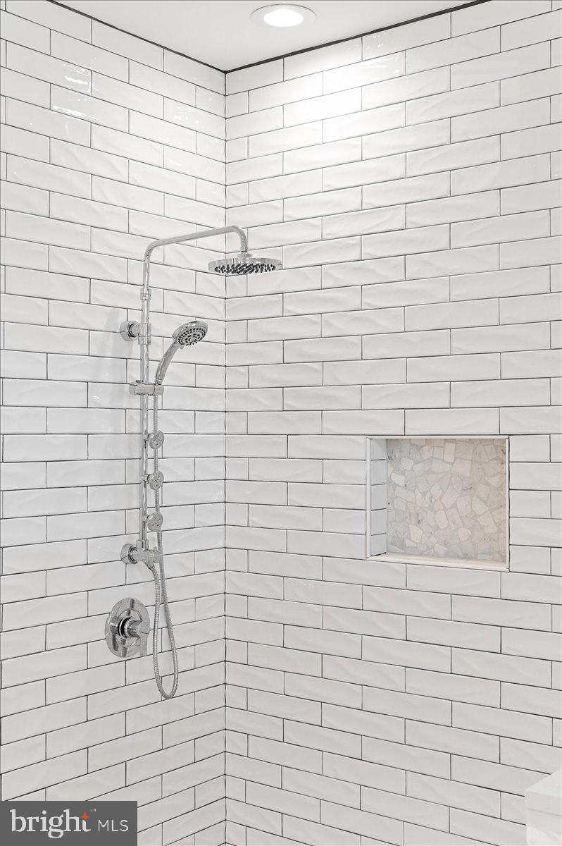 GLENRIDDLE - Residential