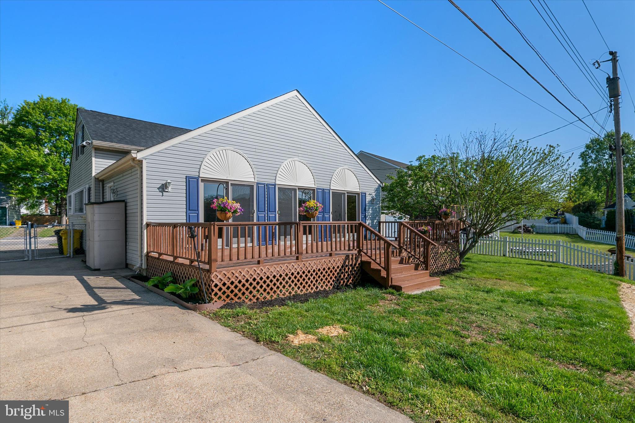 PINE GROVE HOMES - Residential