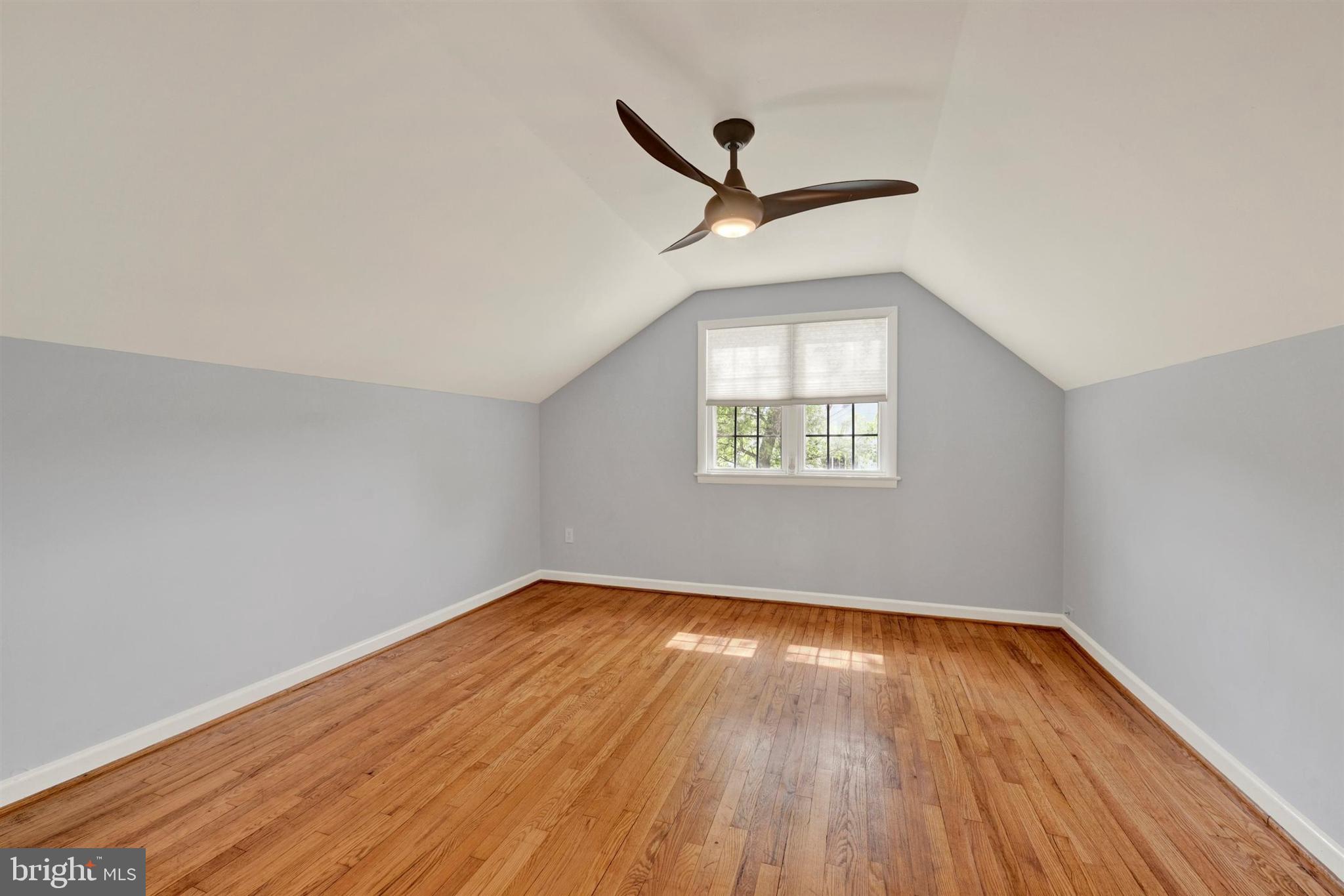 PINE GROVE HOMES - Residential