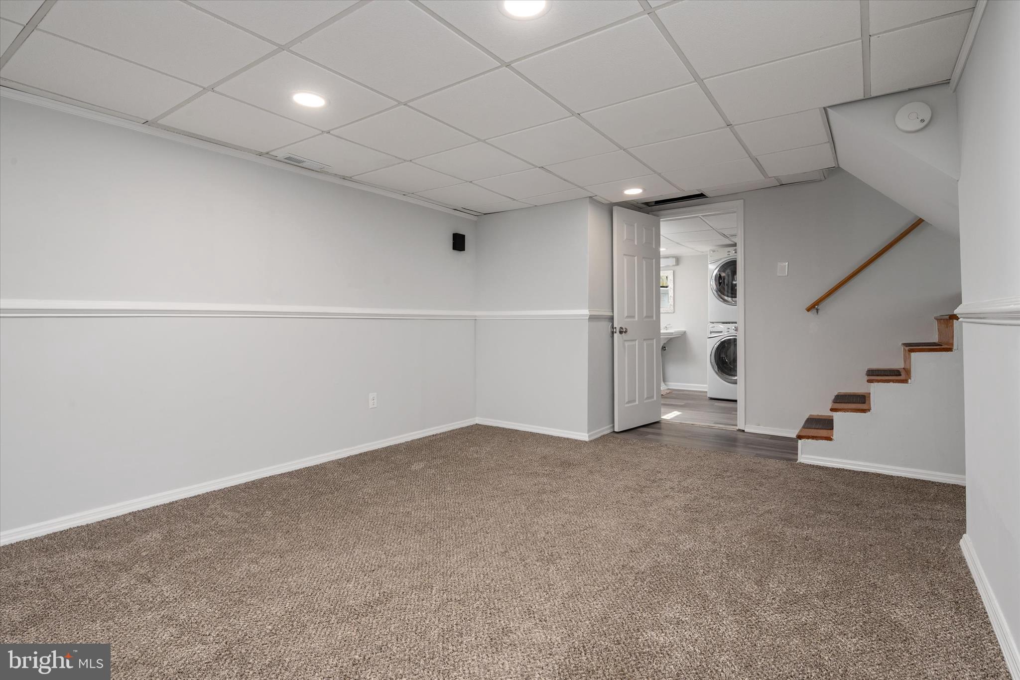 PINE GROVE HOMES - Residential