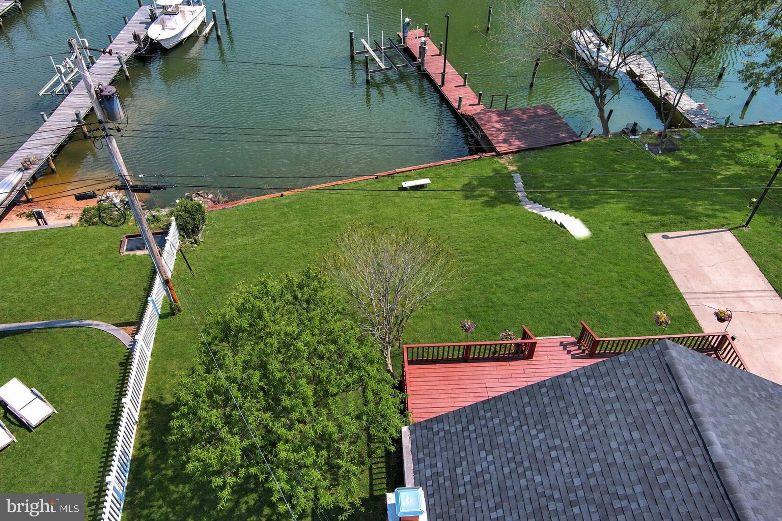 PINE GROVE HOMES - Residential