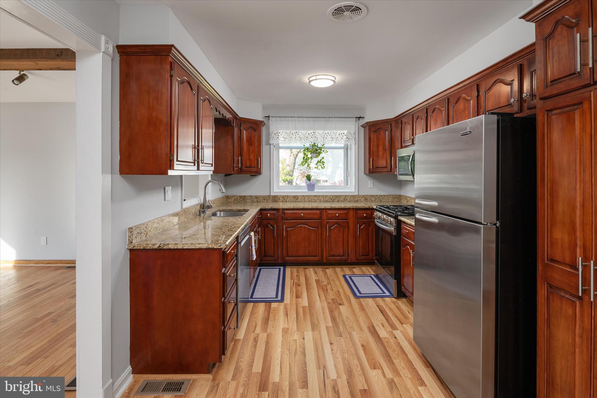 PINE GROVE HOMES - Residential