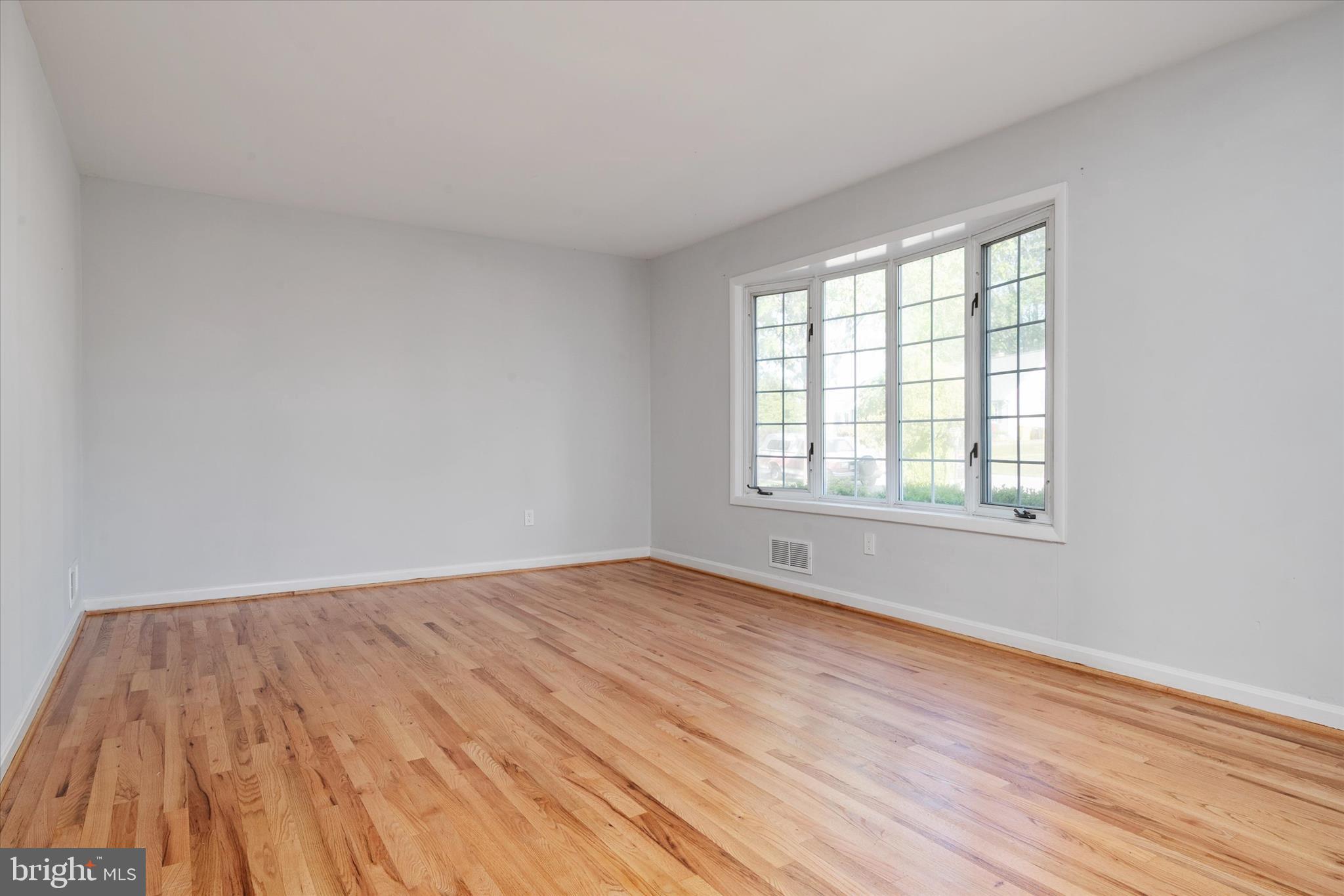 PINE GROVE HOMES - Residential