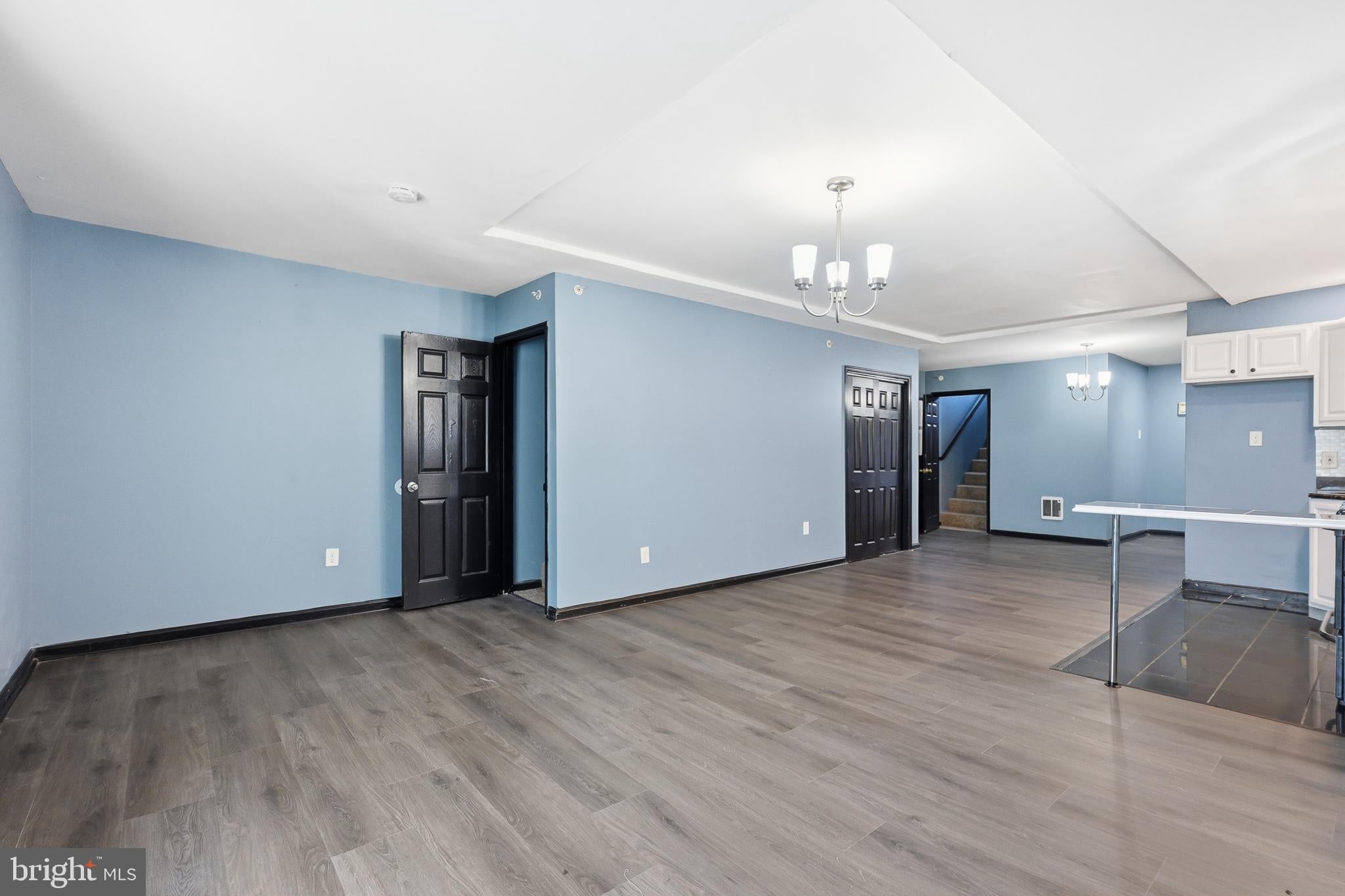 5110 MARKET STREET 12