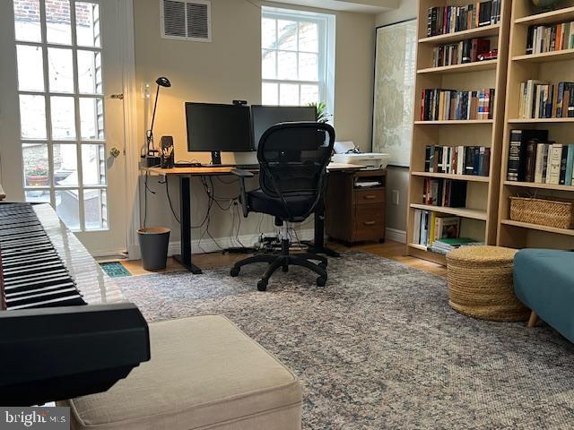 FELLS POINT HISTORIC DISTRICT - Residential Lease