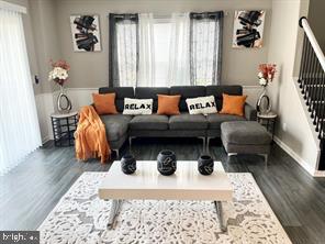 100 N MASSACHUSETTS AVENUE