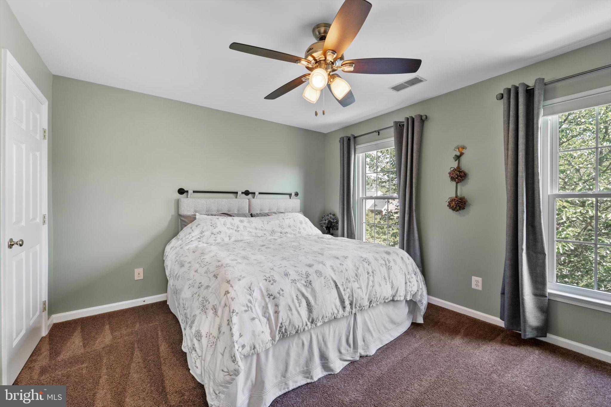 MEADOWBROOK WOODS - Residential