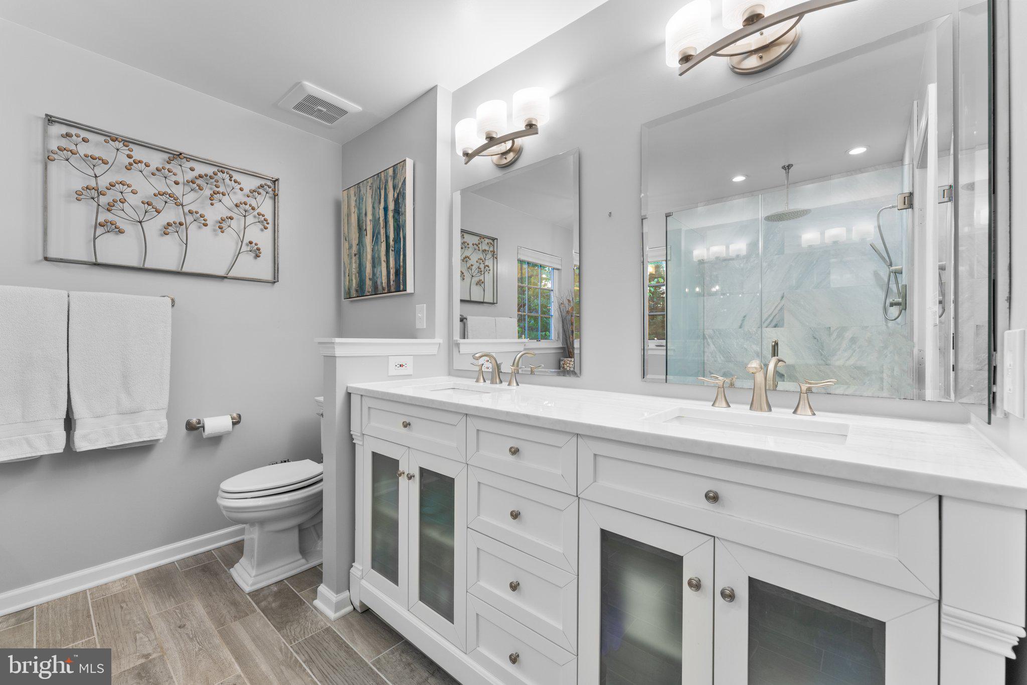 MEADOWBROOK WOODS - Residential