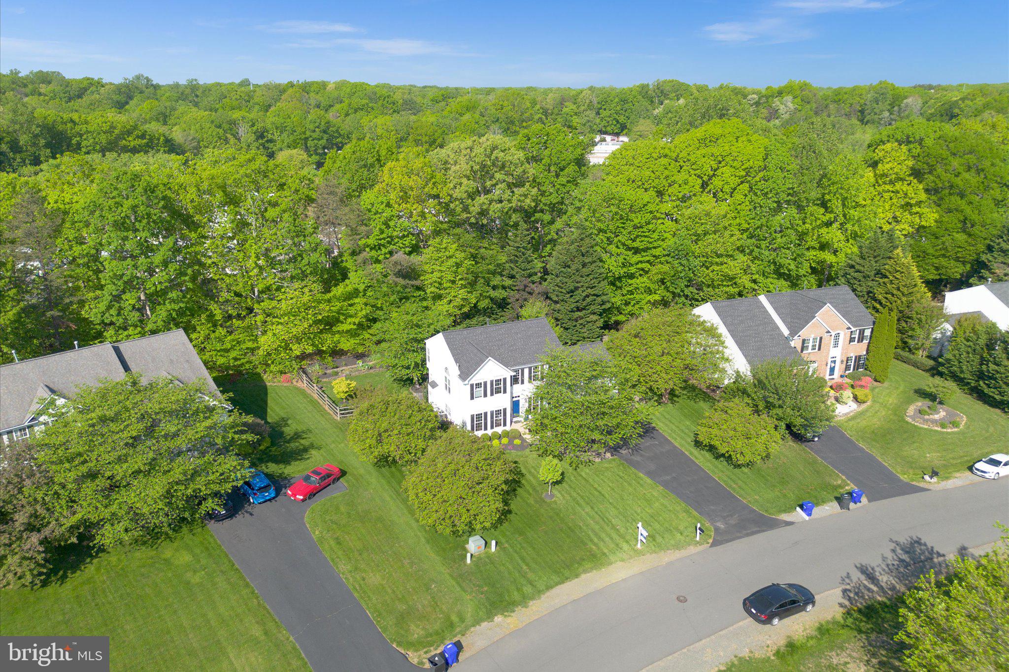 MEADOWBROOK WOODS - Residential