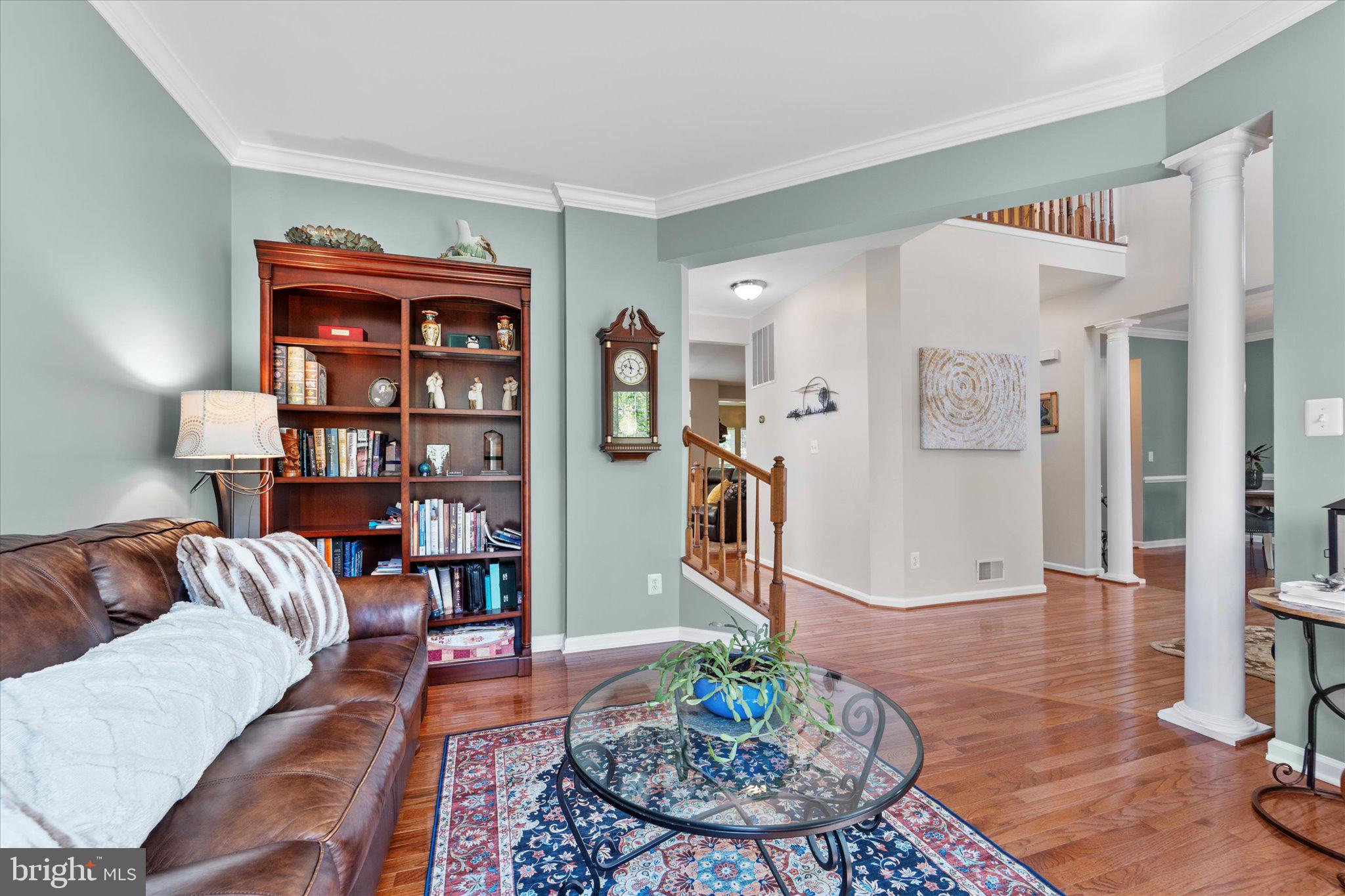 MEADOWBROOK WOODS - Residential