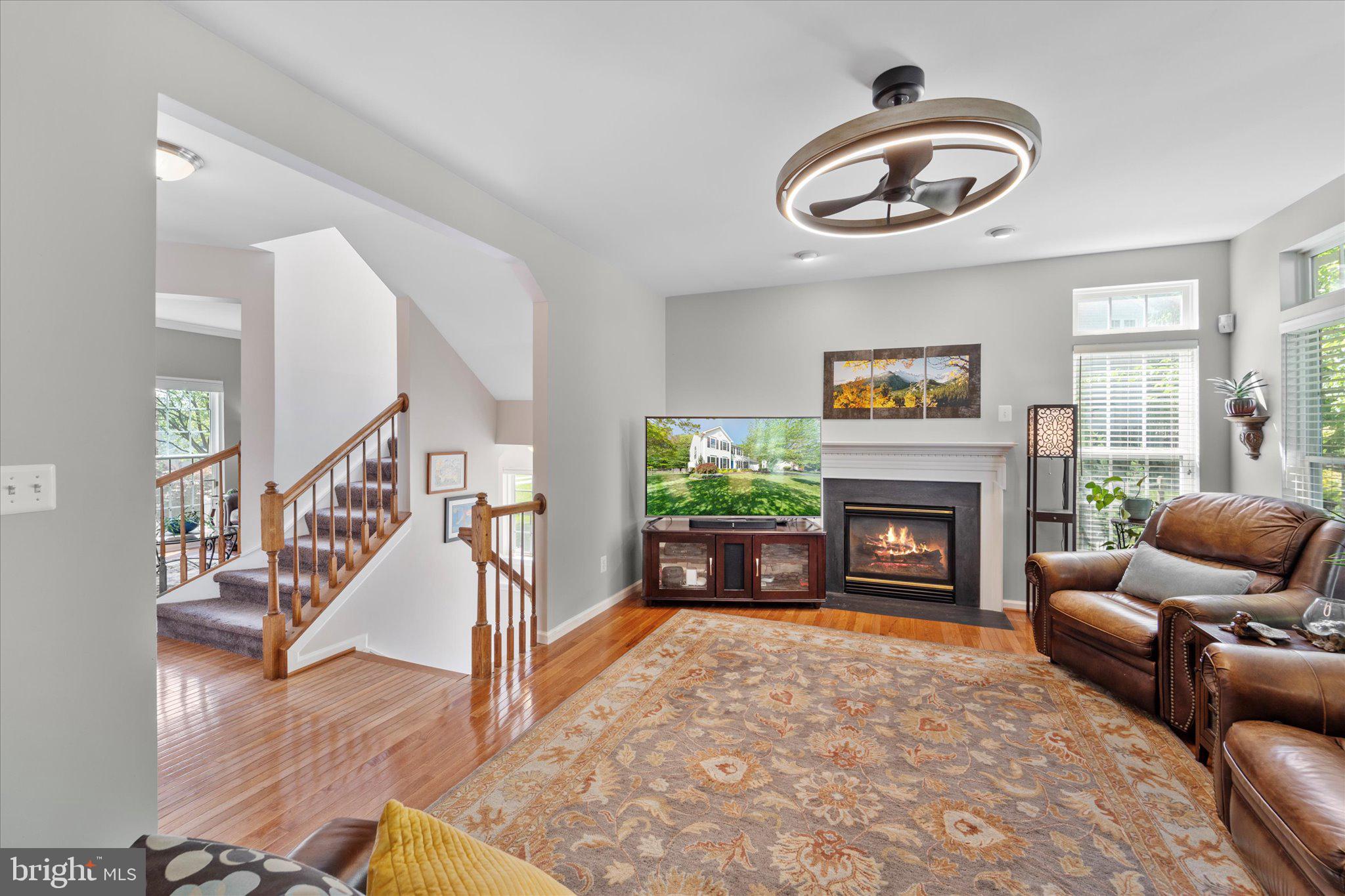 MEADOWBROOK WOODS - Residential