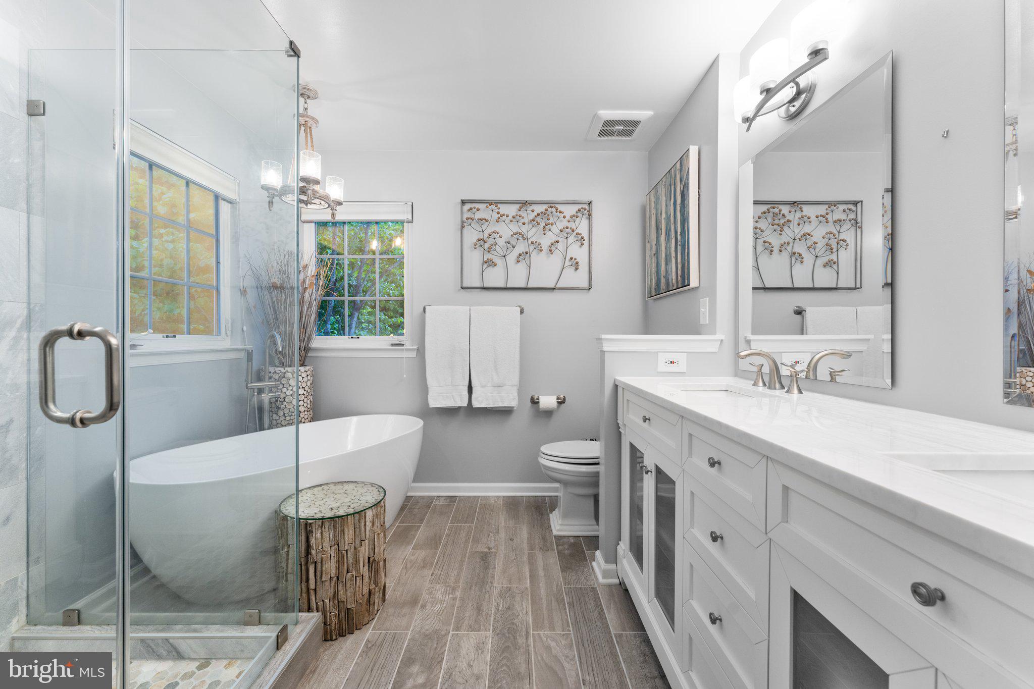 MEADOWBROOK WOODS - Residential