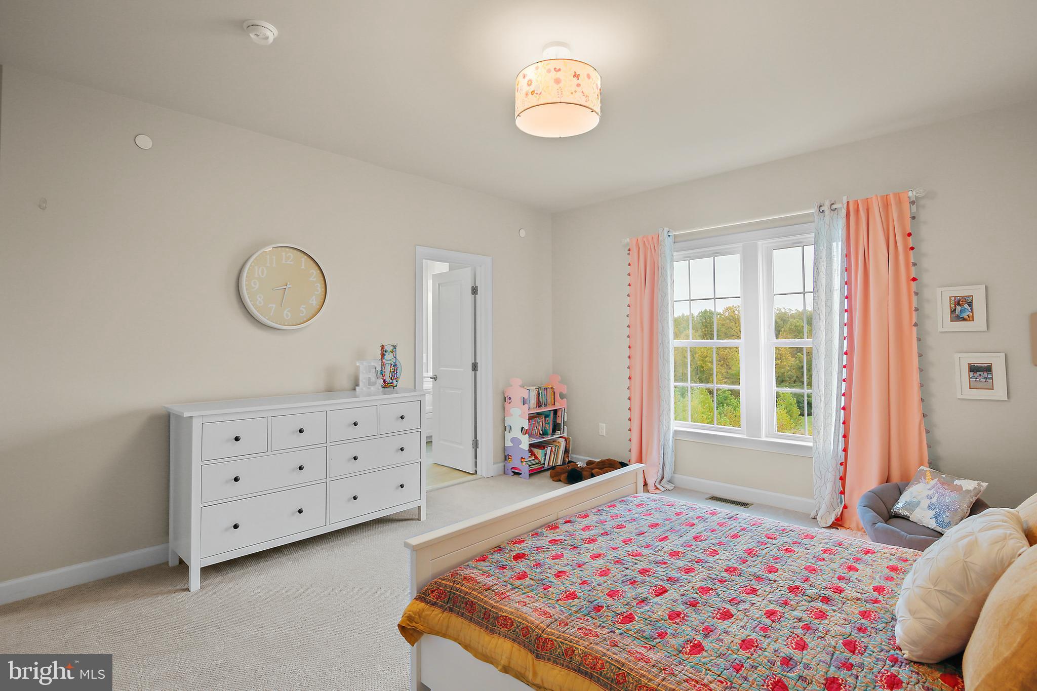 GROVEMONT OVERLOOK - Residential