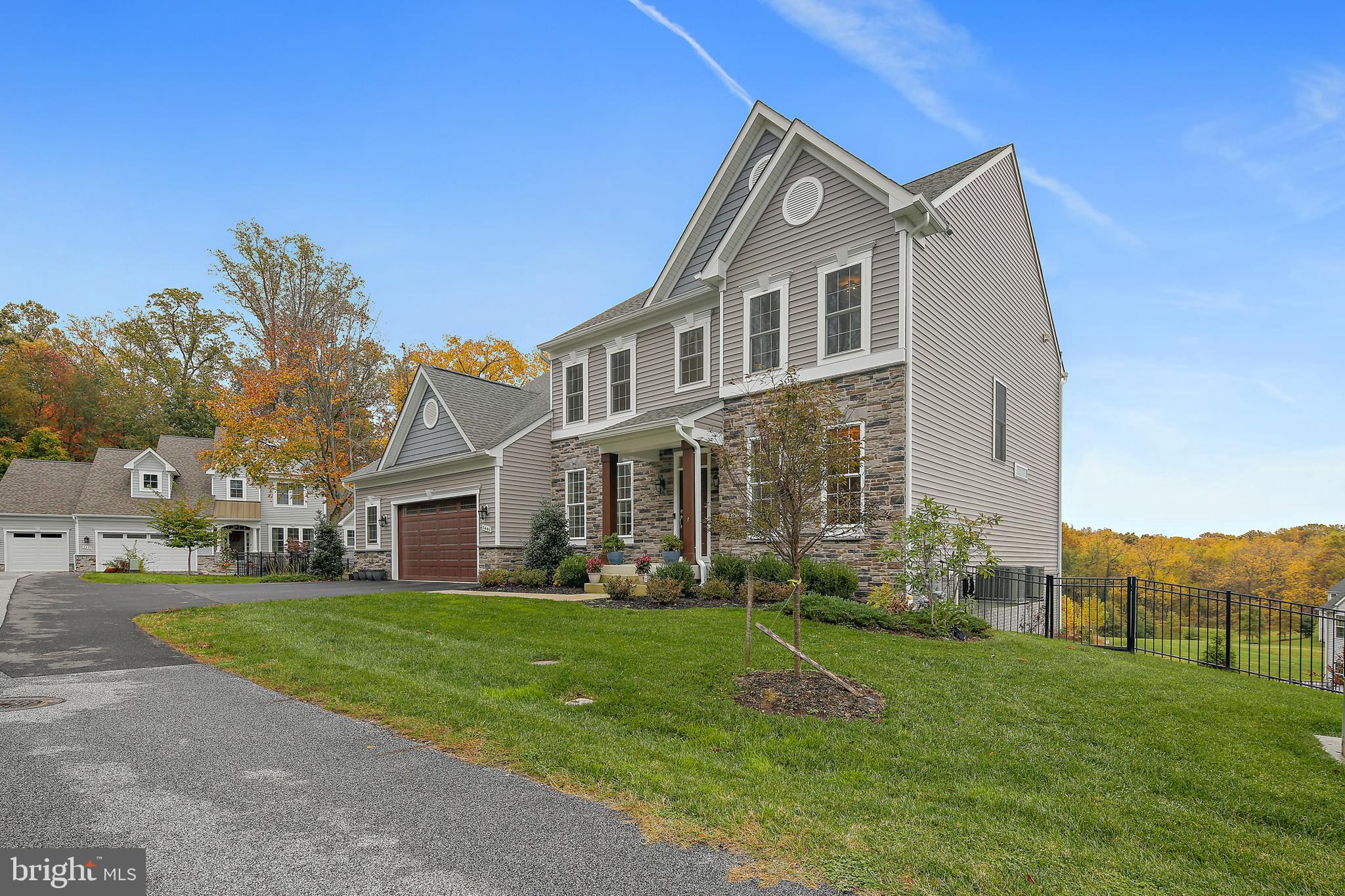 GROVEMONT OVERLOOK - Residential