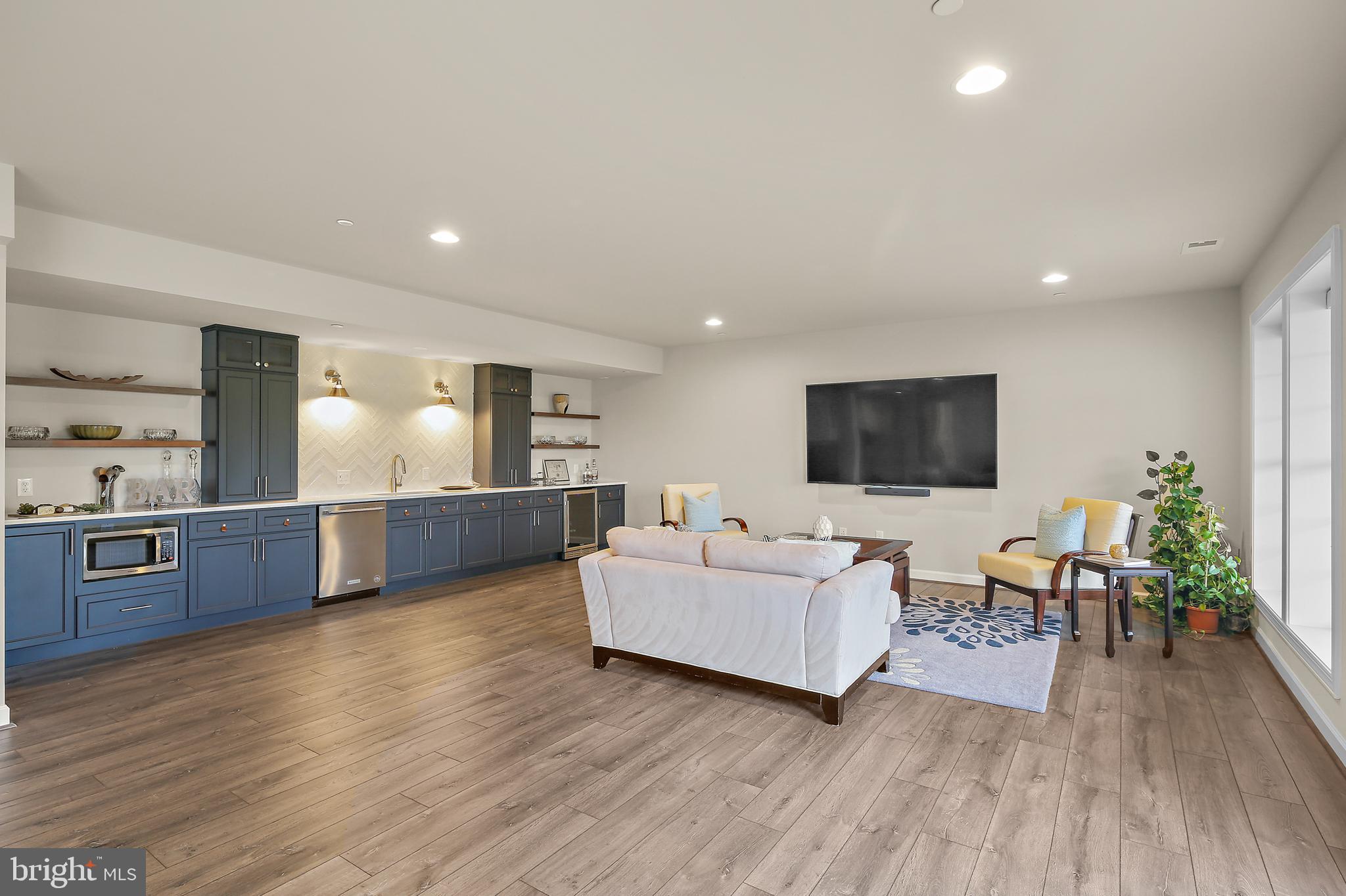 GROVEMONT OVERLOOK - Residential