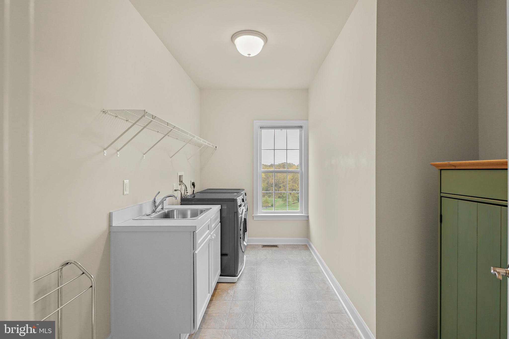 GROVEMONT OVERLOOK - Residential