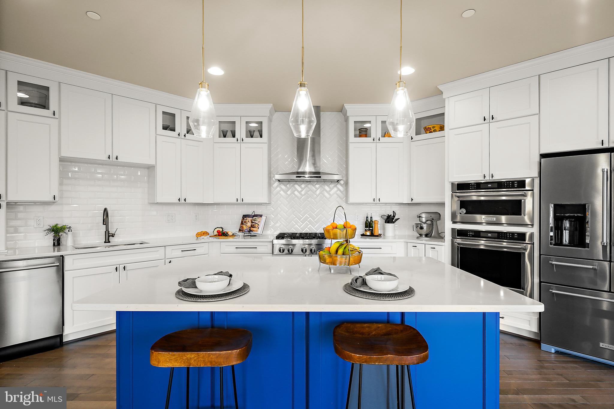 GROVEMONT OVERLOOK - Residential