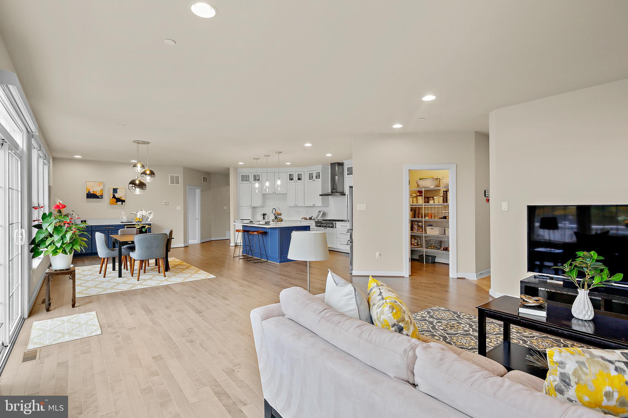 GROVEMONT OVERLOOK - Residential