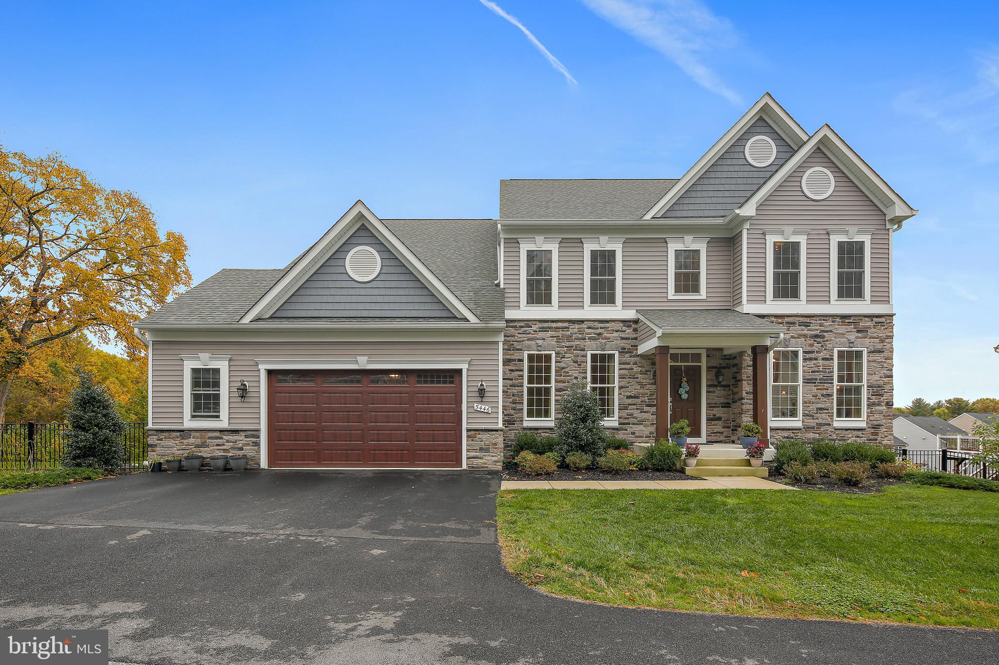 GROVEMONT OVERLOOK - Residential