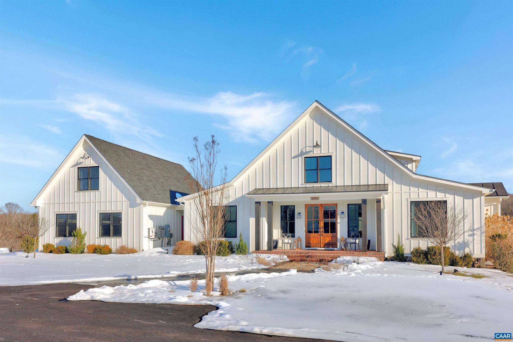 5797 ADVANCE MILLS RD