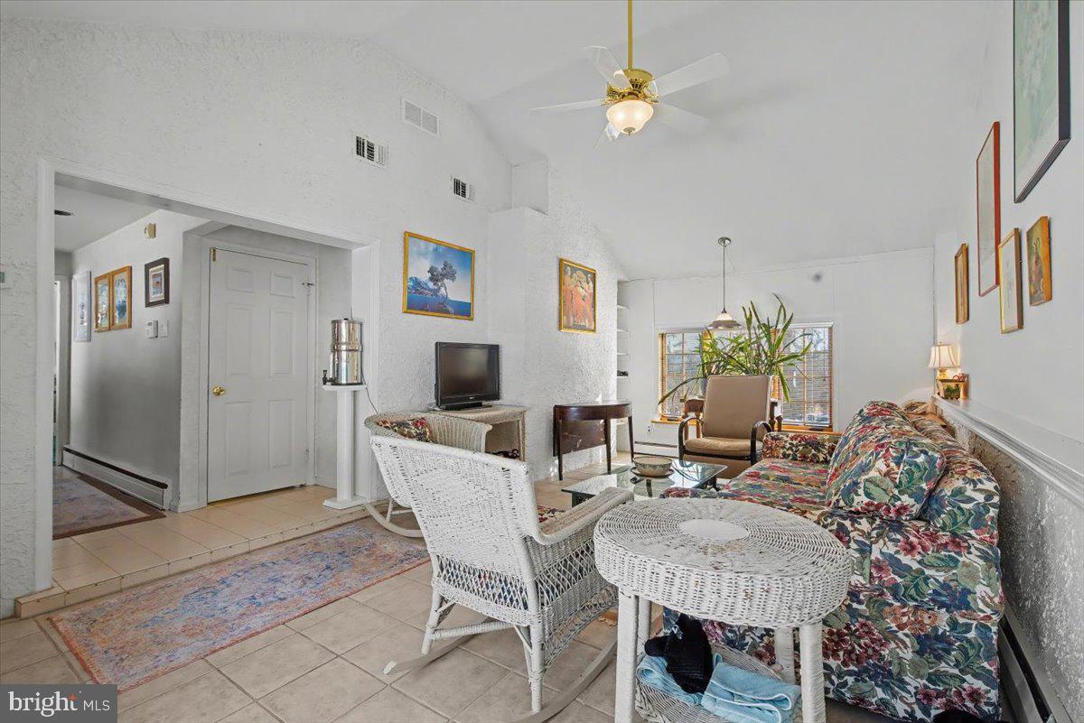 WOODS OF DIAMOND R - Residential