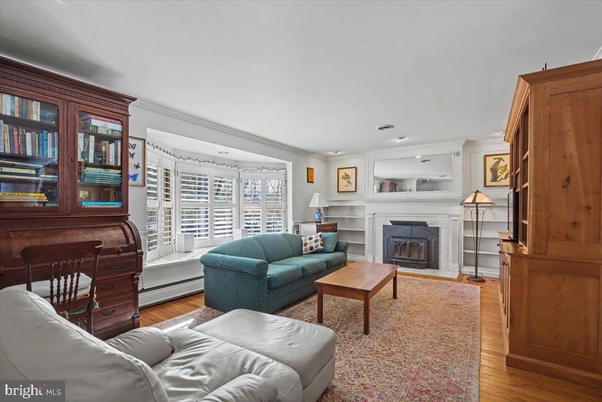 WOODS OF DIAMOND R - Residential