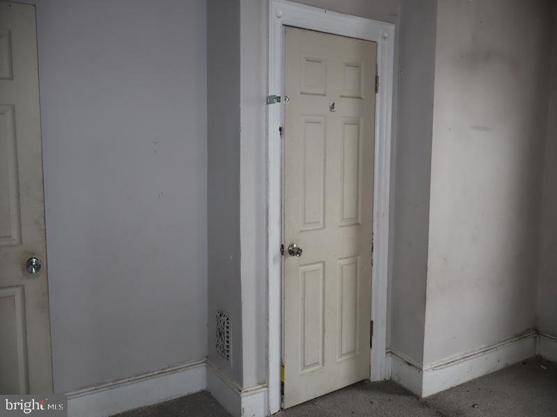 WEST PHILADELPHIA - Residential