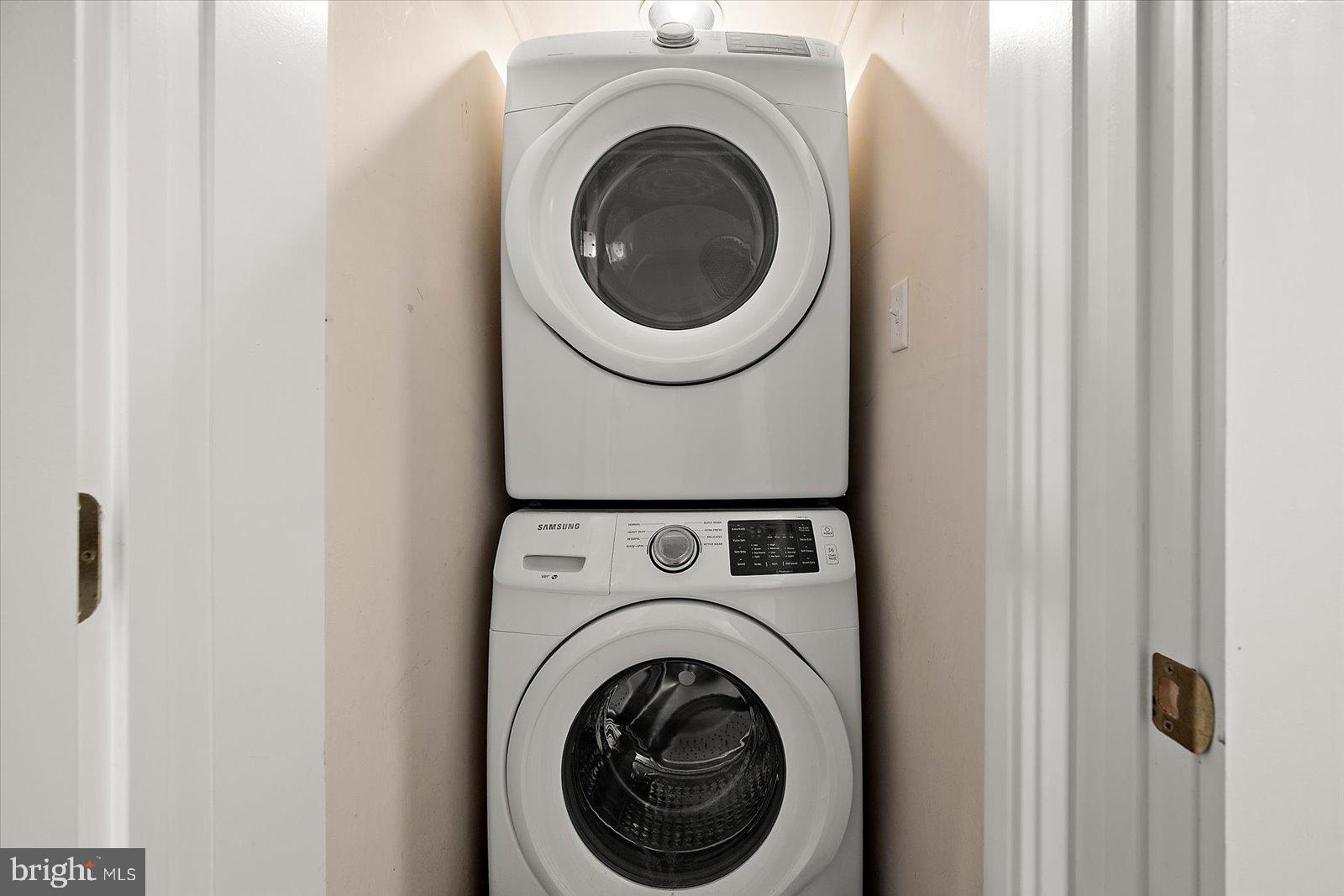 CAINE KEYS II - Residential